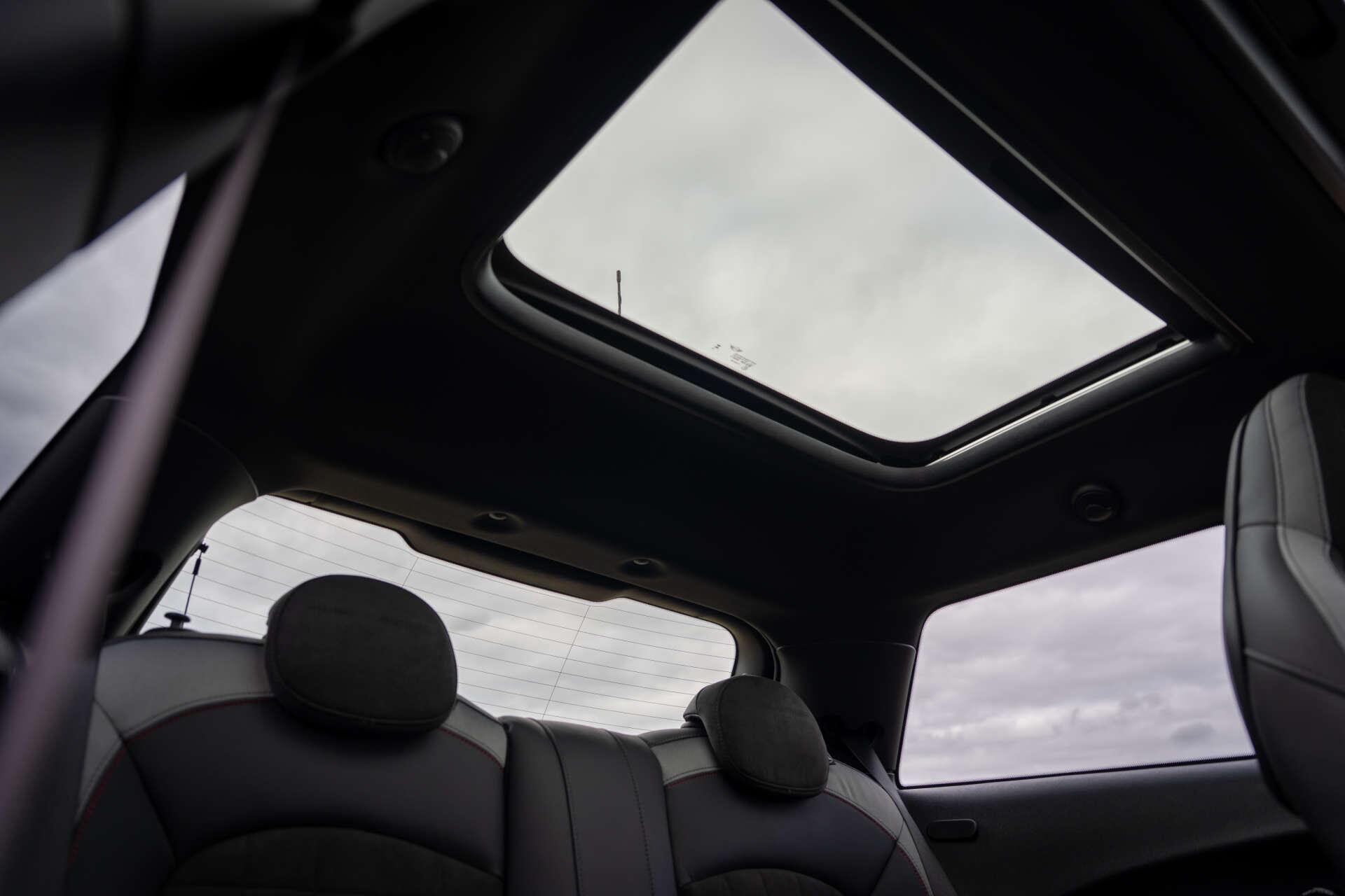 Mini Cooper view 61