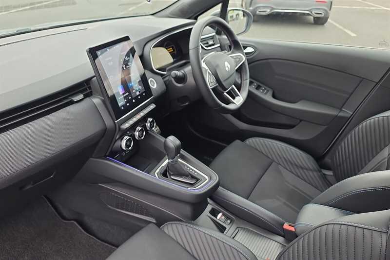 Renault Clio view 13