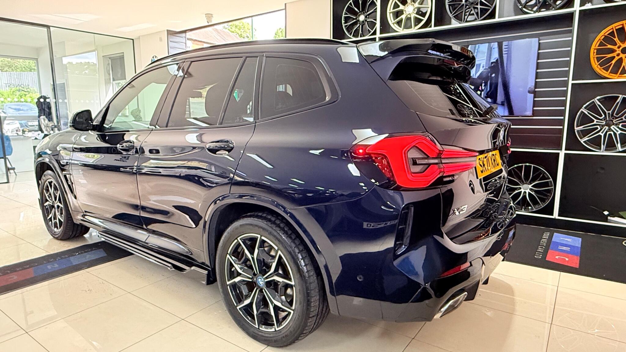 BMW X3 view 40