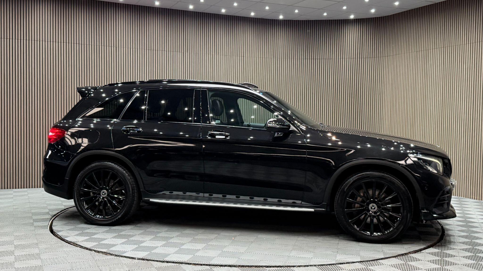 Mercedes-Benz GLC view 40