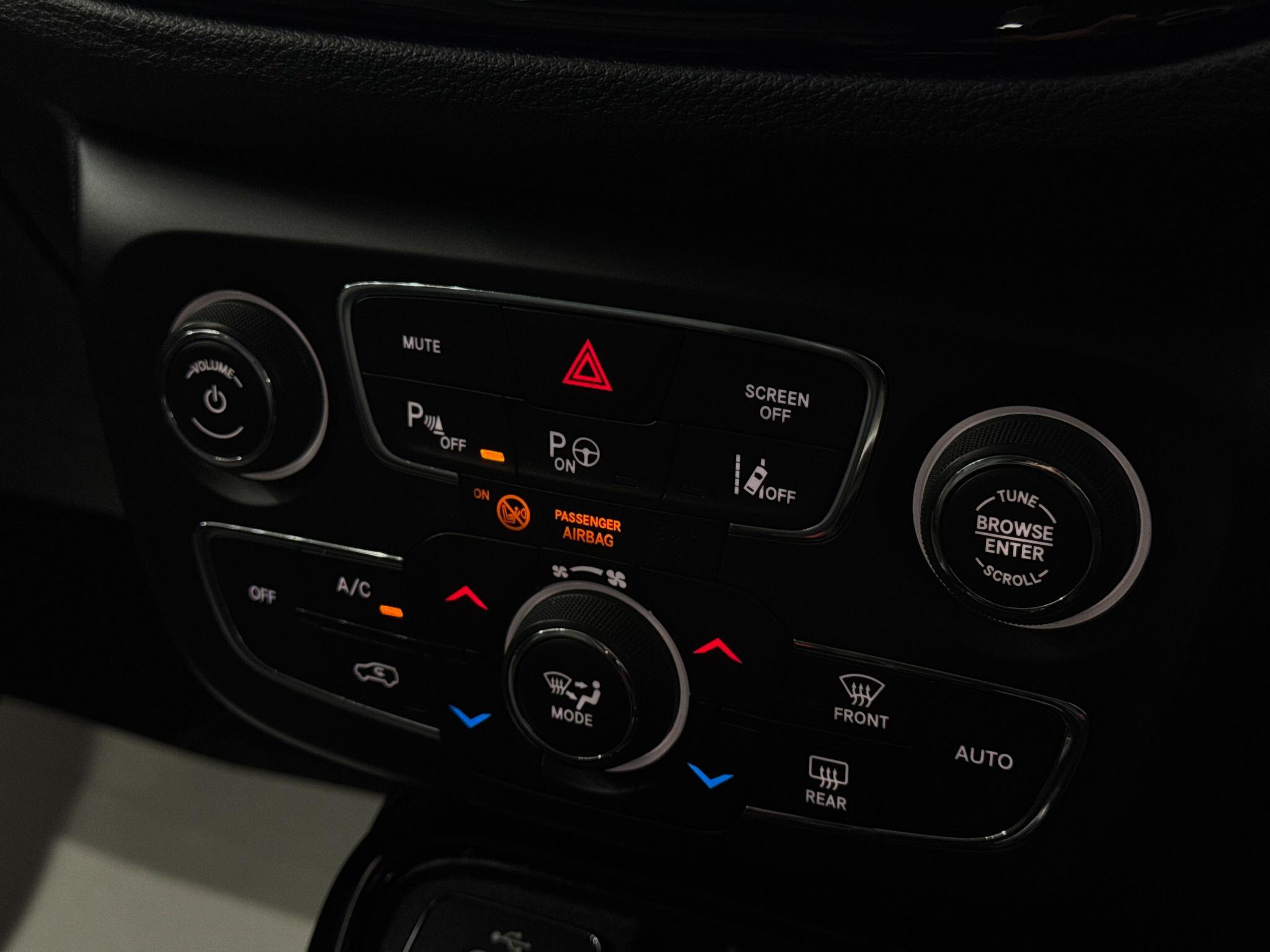 Jeep Compass view 40