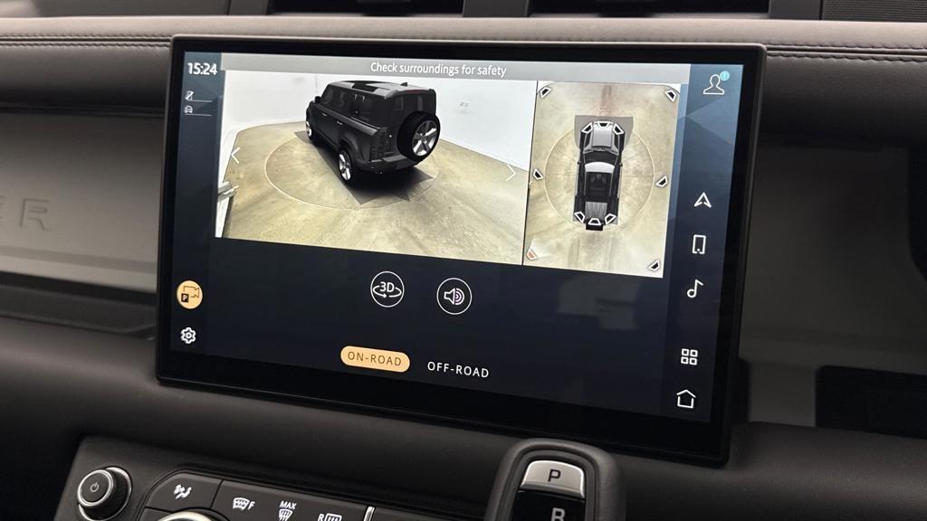 Land Rover Defender view 12