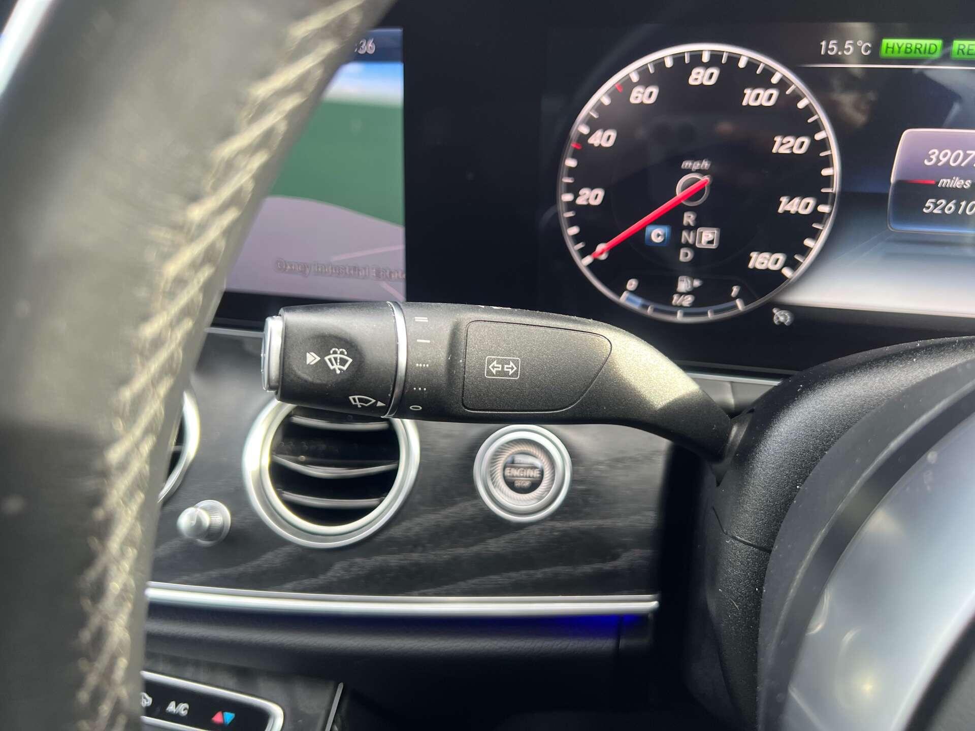 Mercedes-Benz E-Class view 25