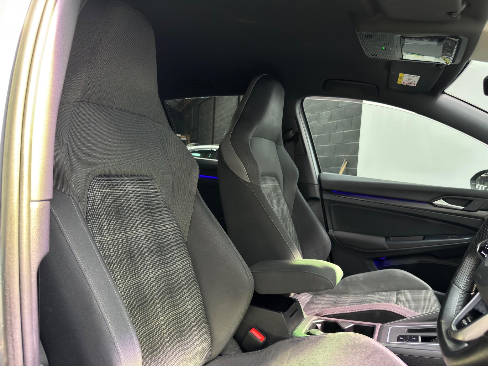 Volkswagen Golf view 14