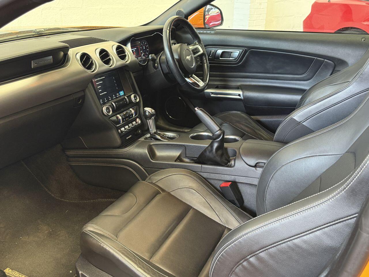 Ford Mustang view 57