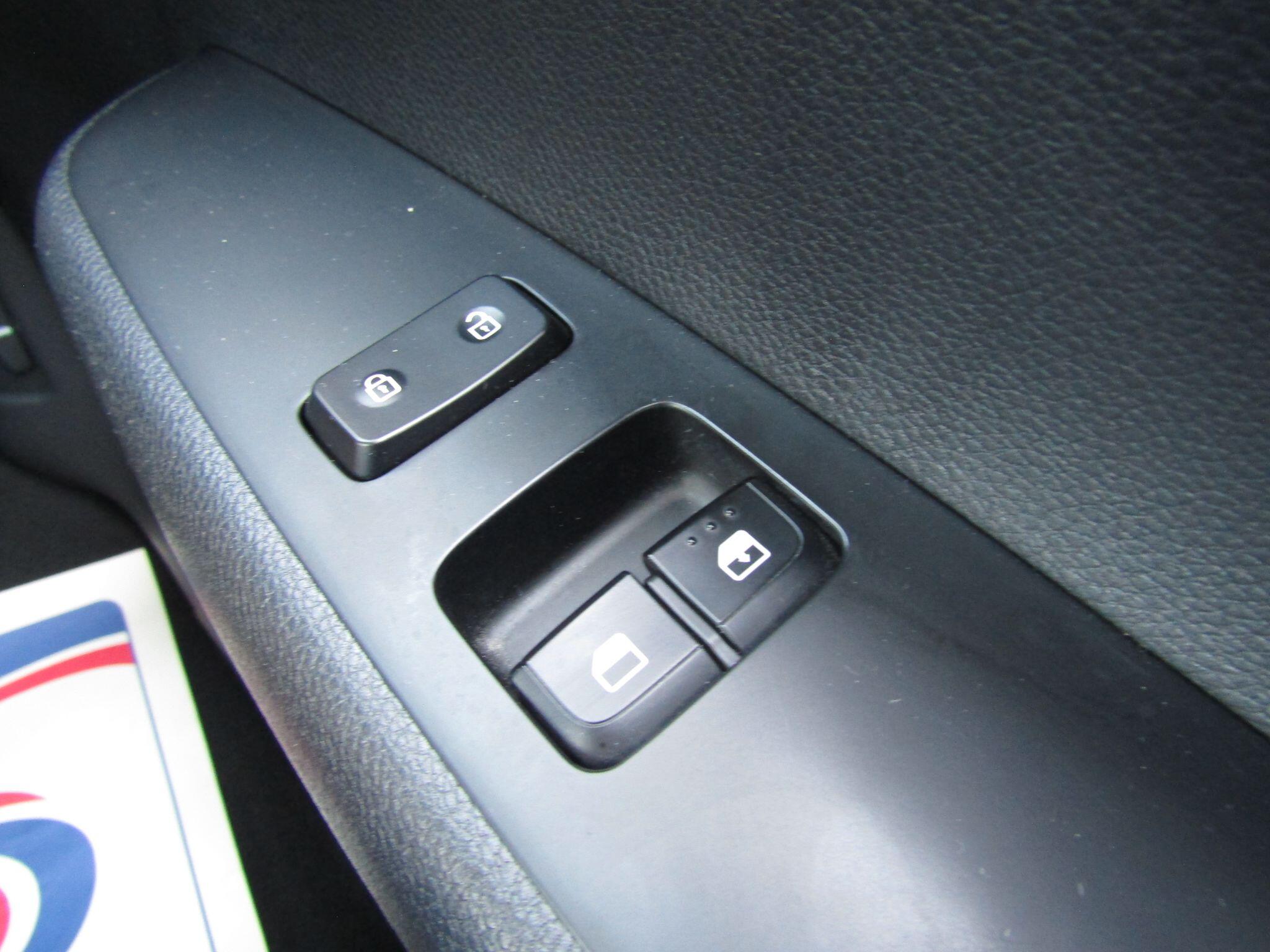 Kia Picanto view 18