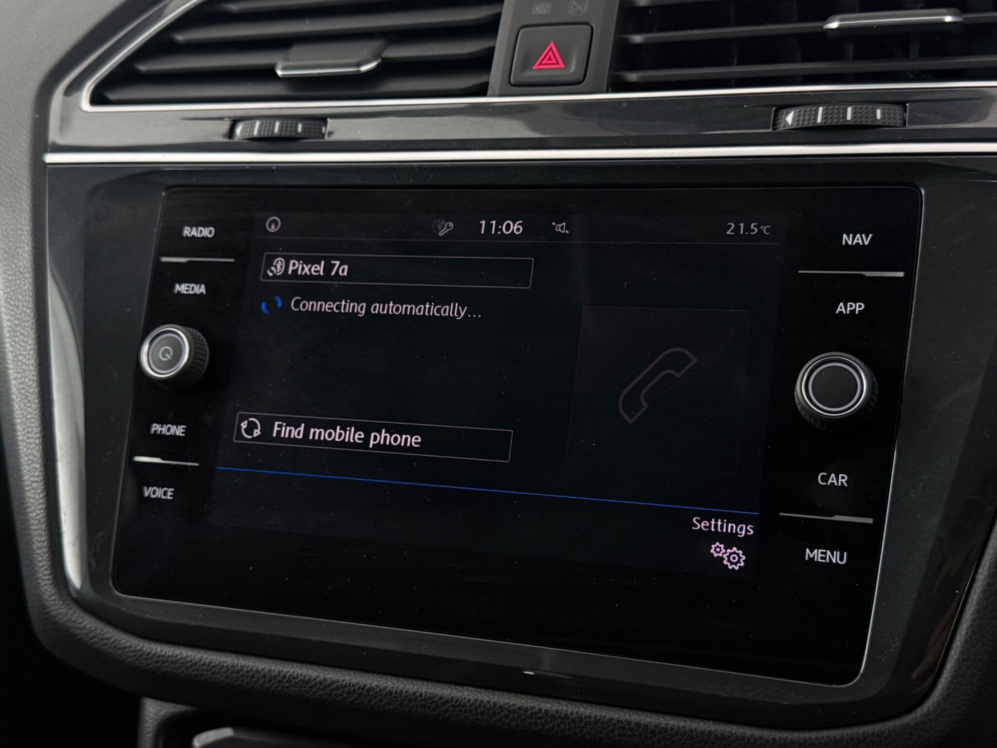 Volkswagen Tiguan view 22