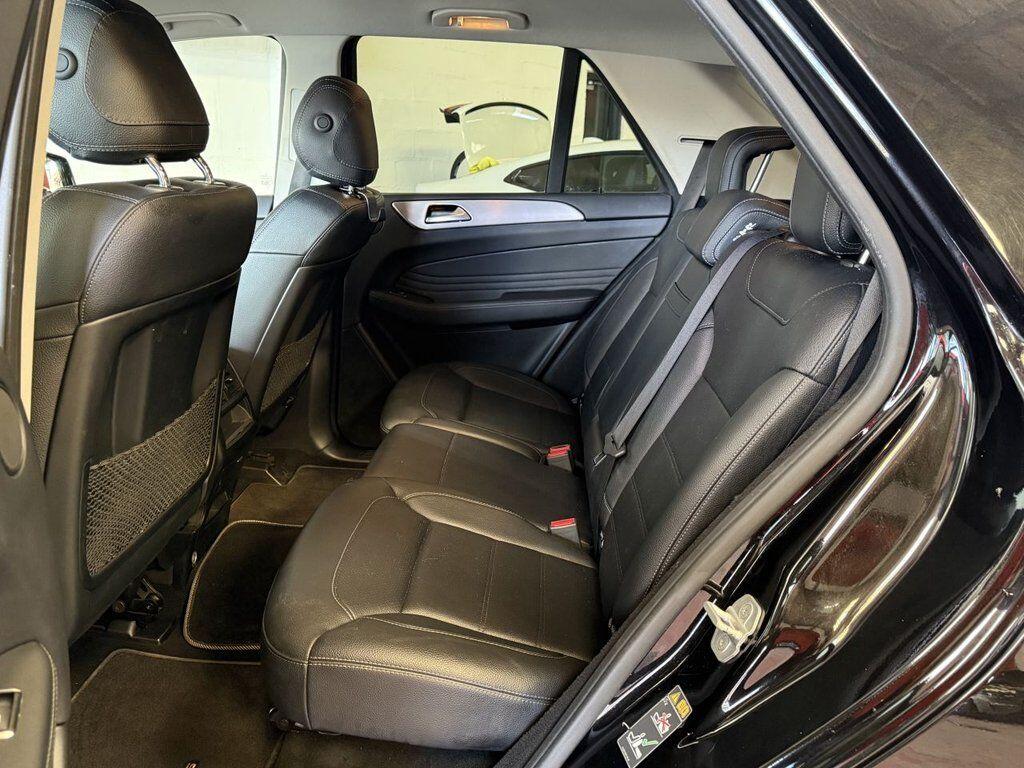 Mercedes-Benz Gle view 56