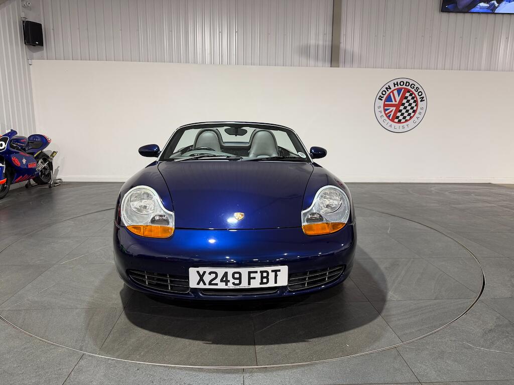 Porsche Boxster view 13