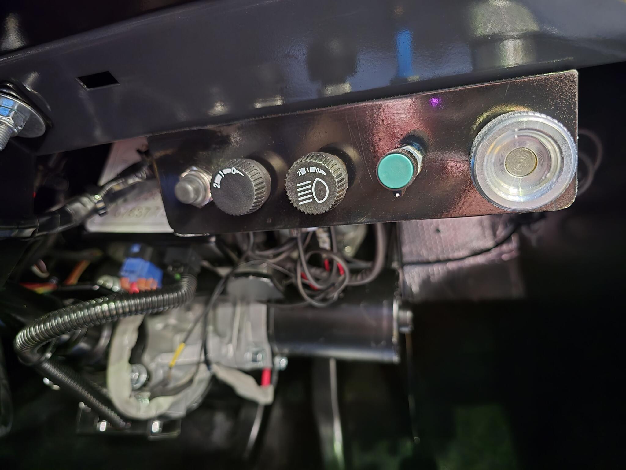 Ford Escort view 28