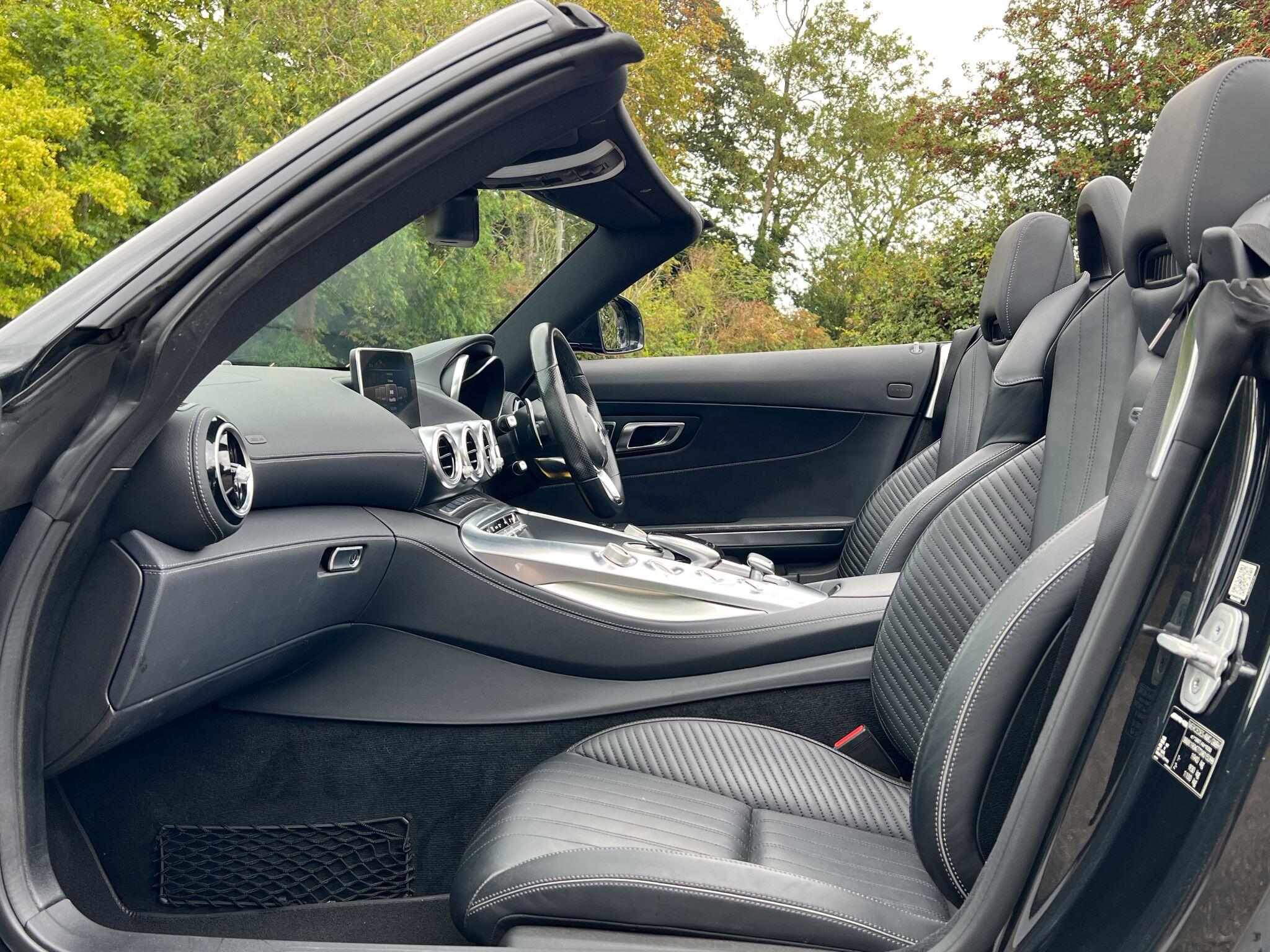 Mercedes-Benz Amg GT view 3