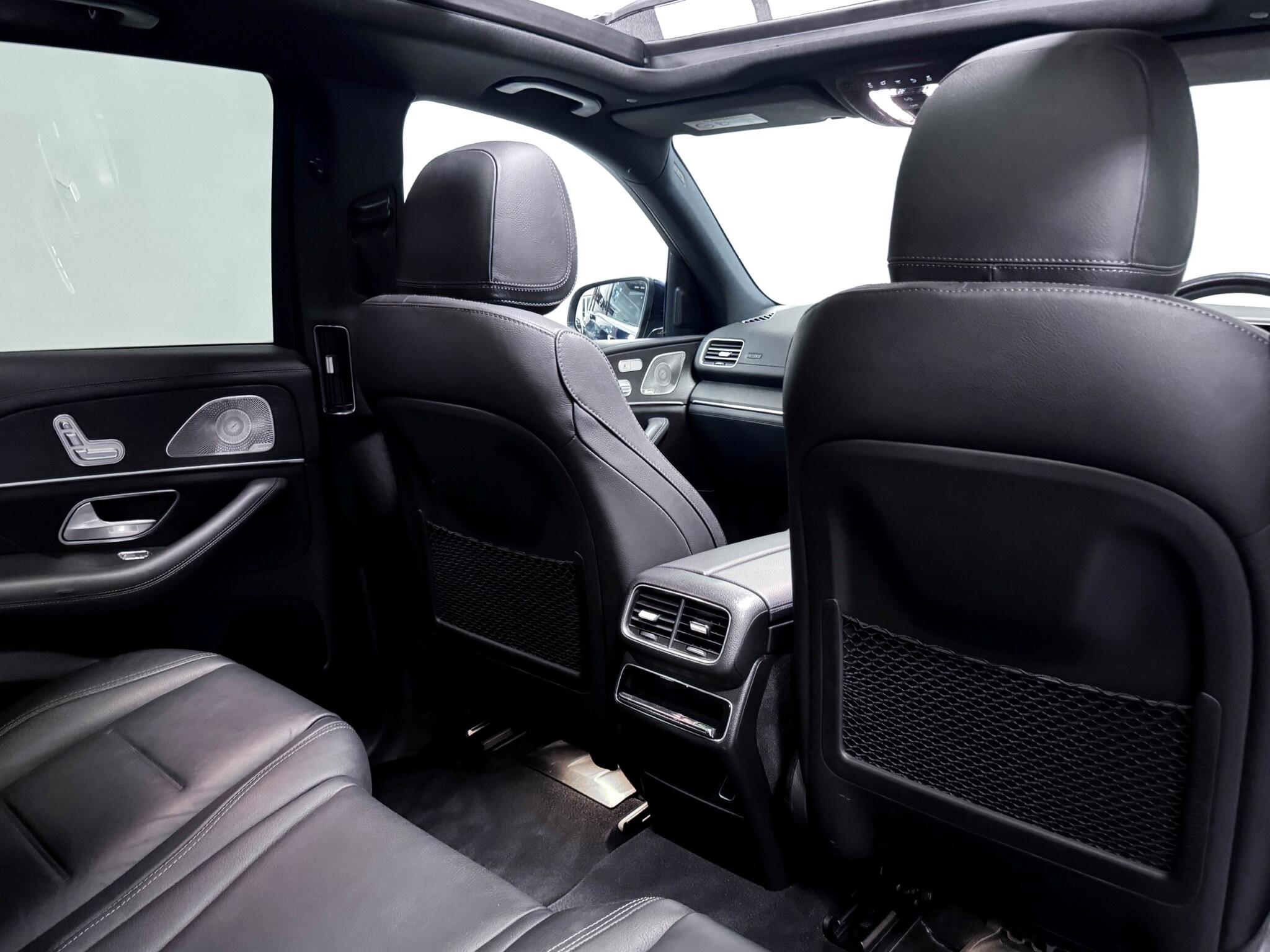 Mercedes-Benz GLE view 14