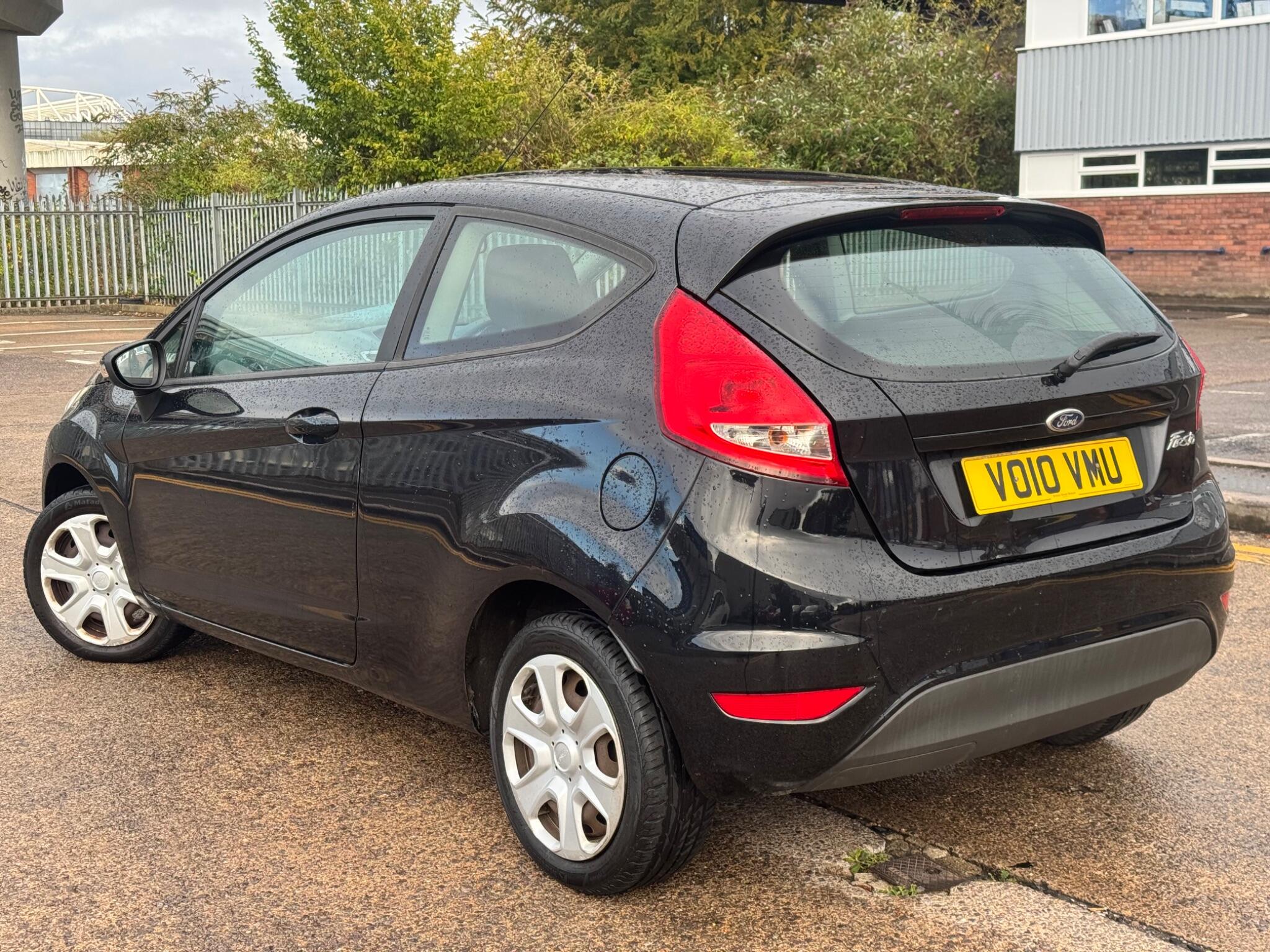 Ford Fiesta view 4