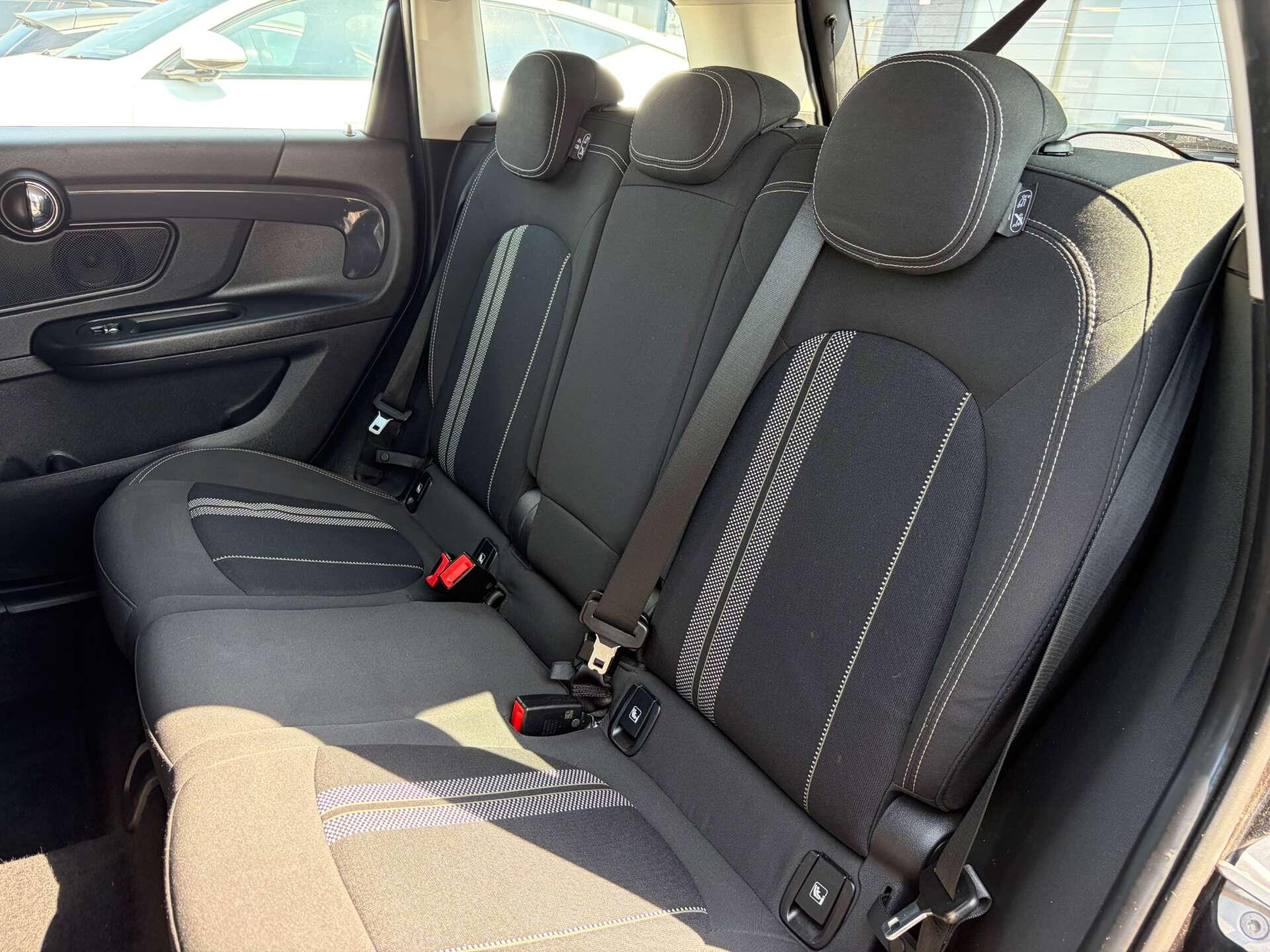 Mini Countryman view 22
