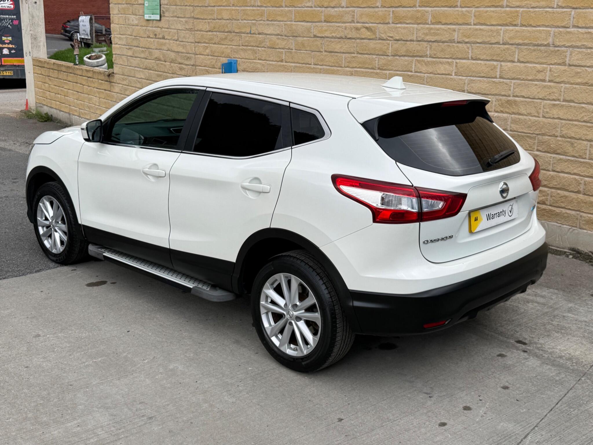 Nissan Qashqai view 3