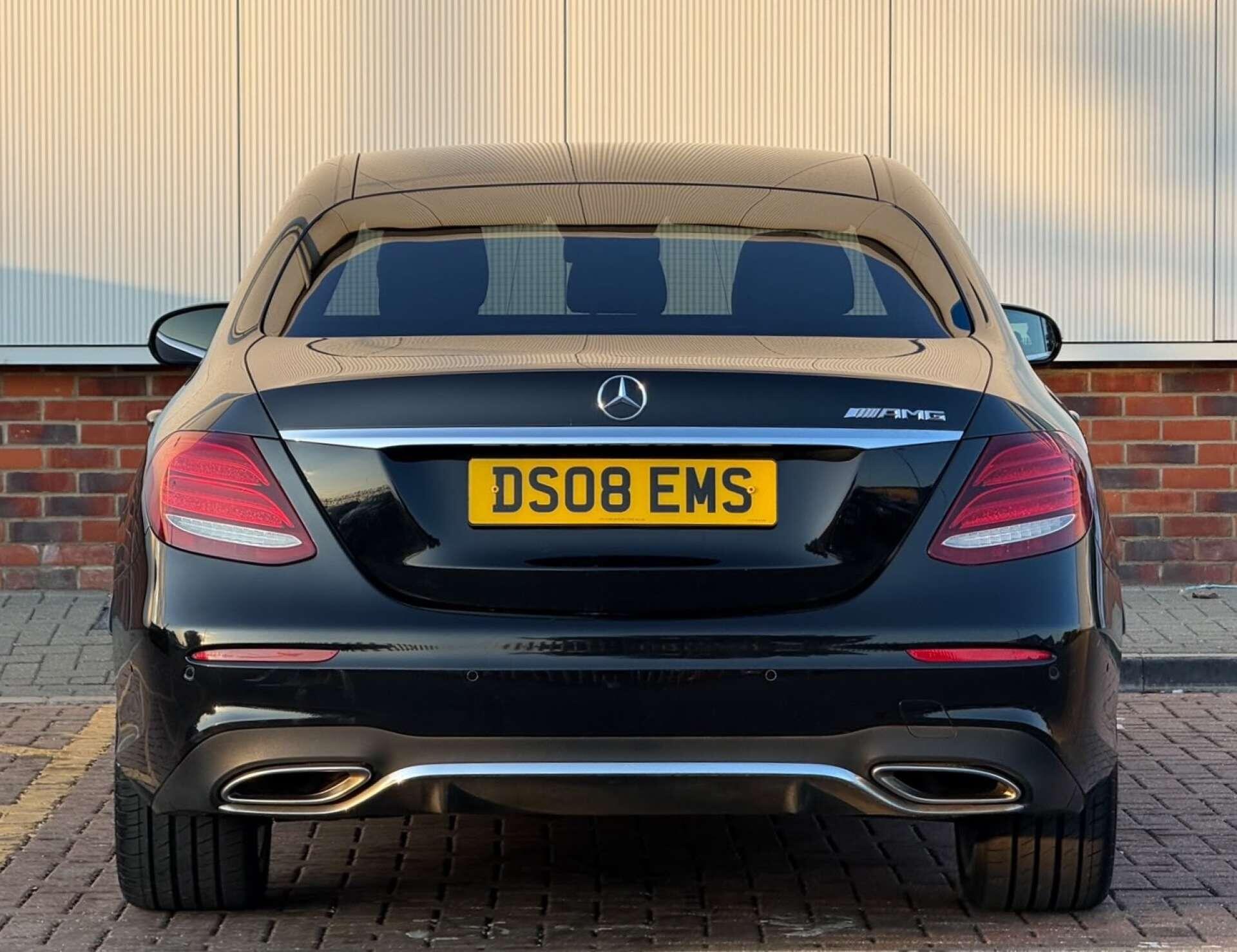 Mercedes-Benz E Class view 6