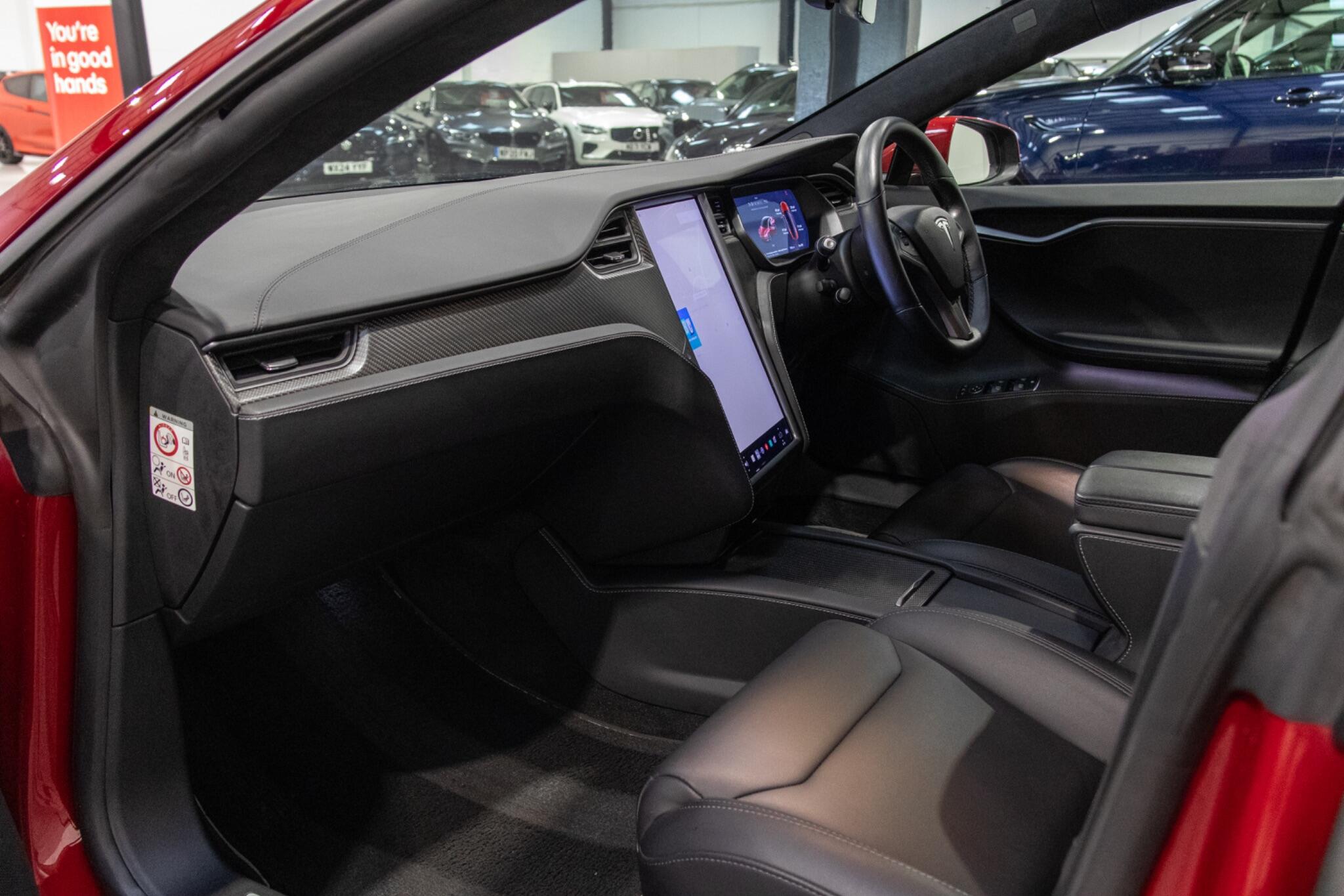 Tesla Model S view 13
