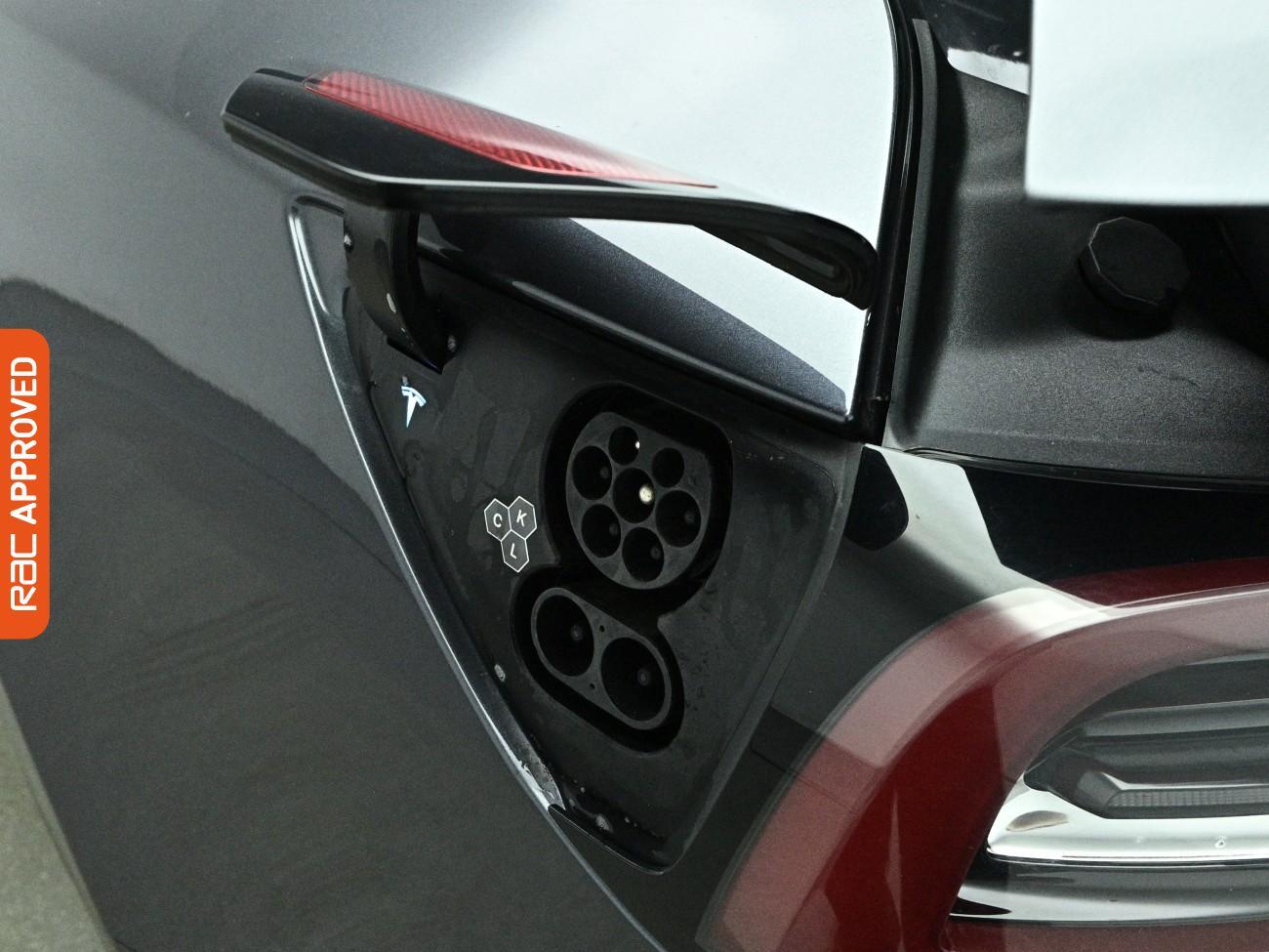 Tesla Model 3 view 15