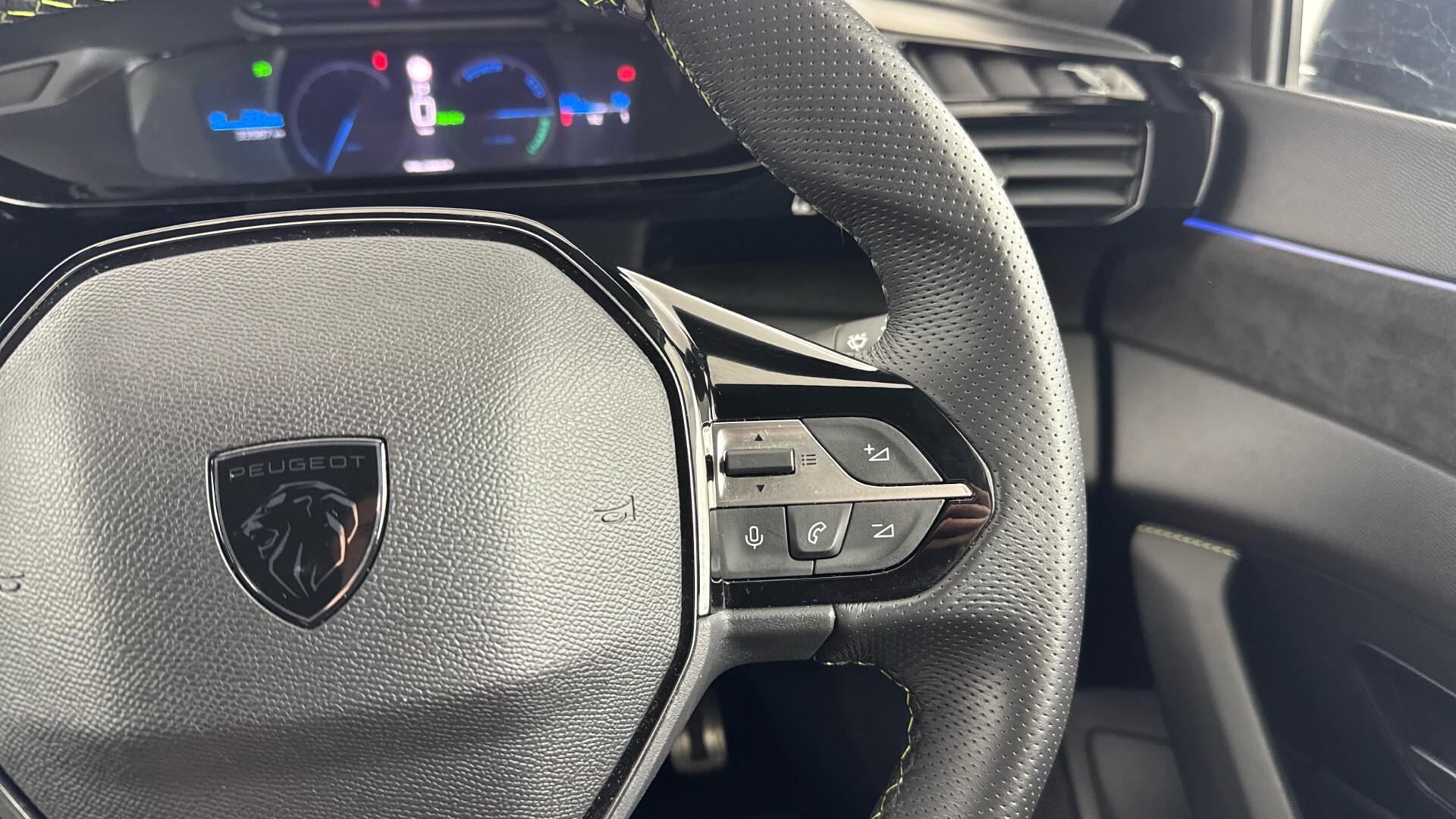 Peugeot 308 view 42