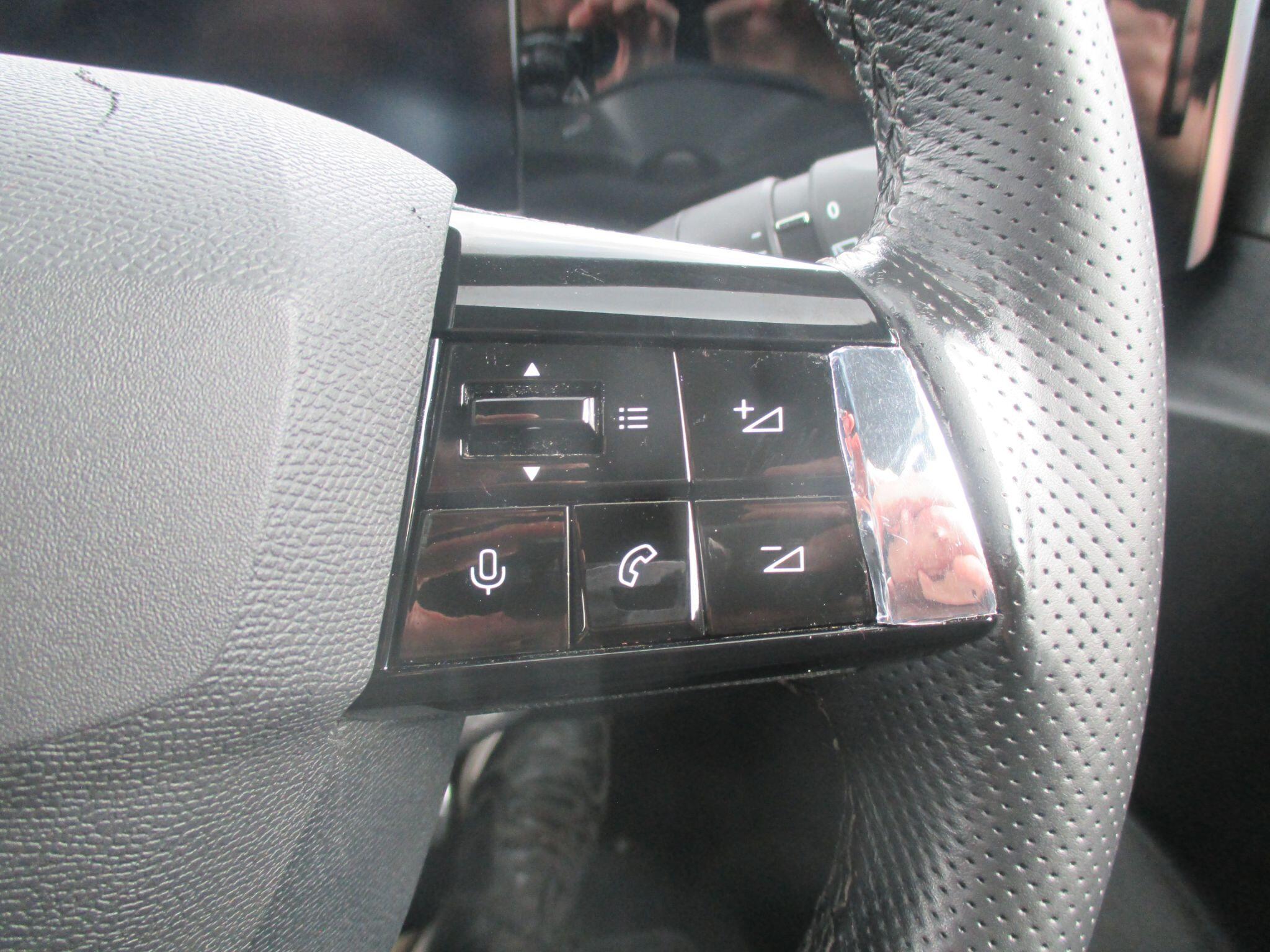 Vauxhall Astra view 34