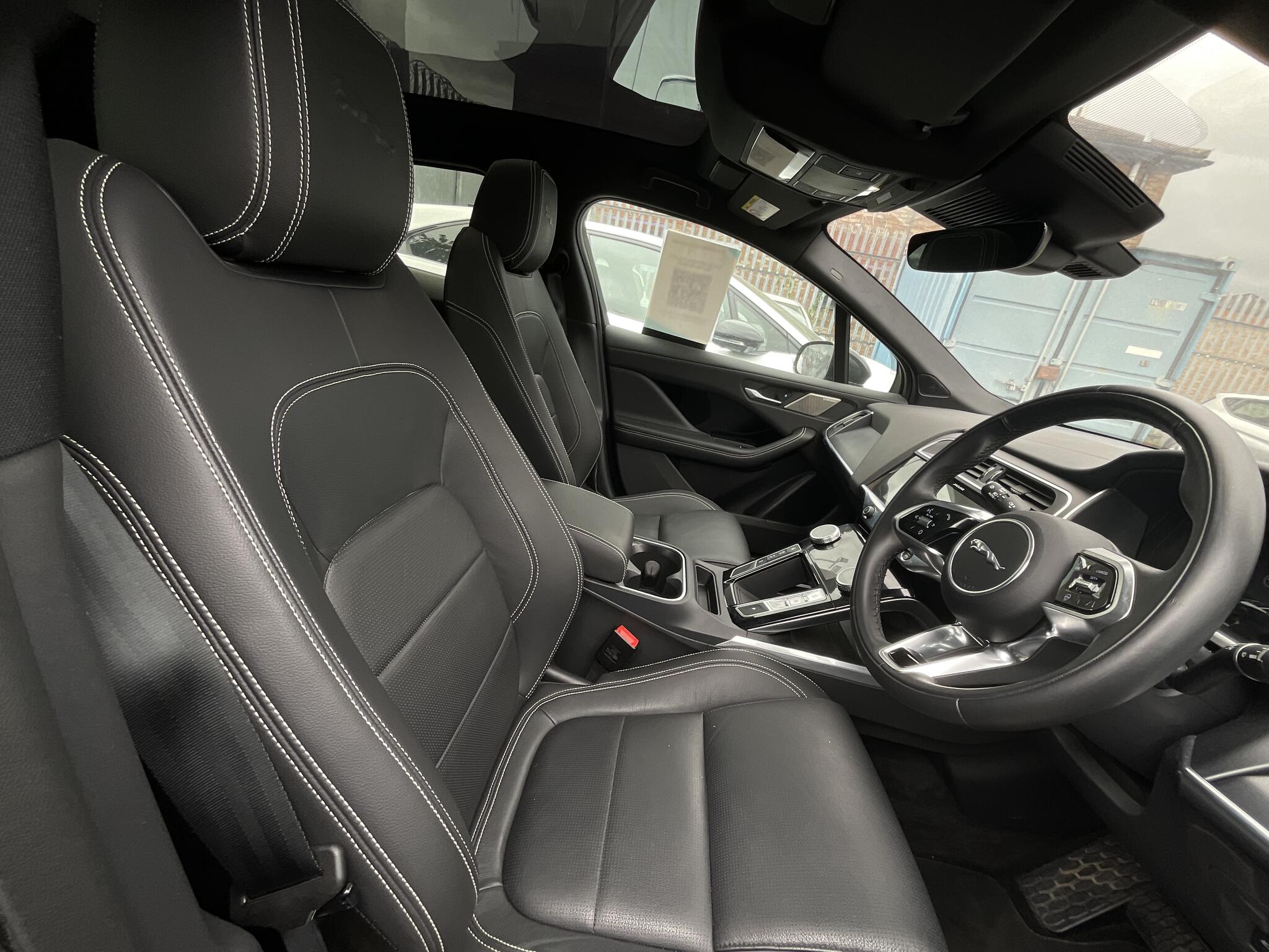 Jaguar I-Pace view 8