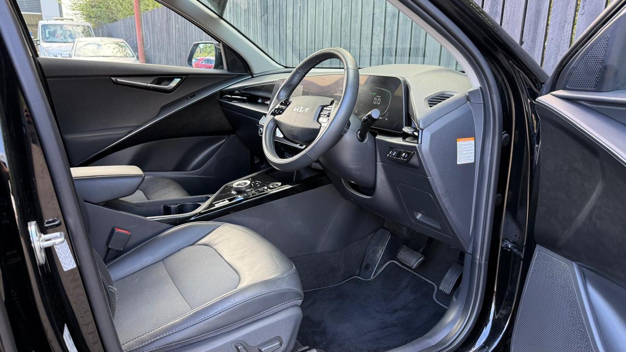 Kia Niro view 22