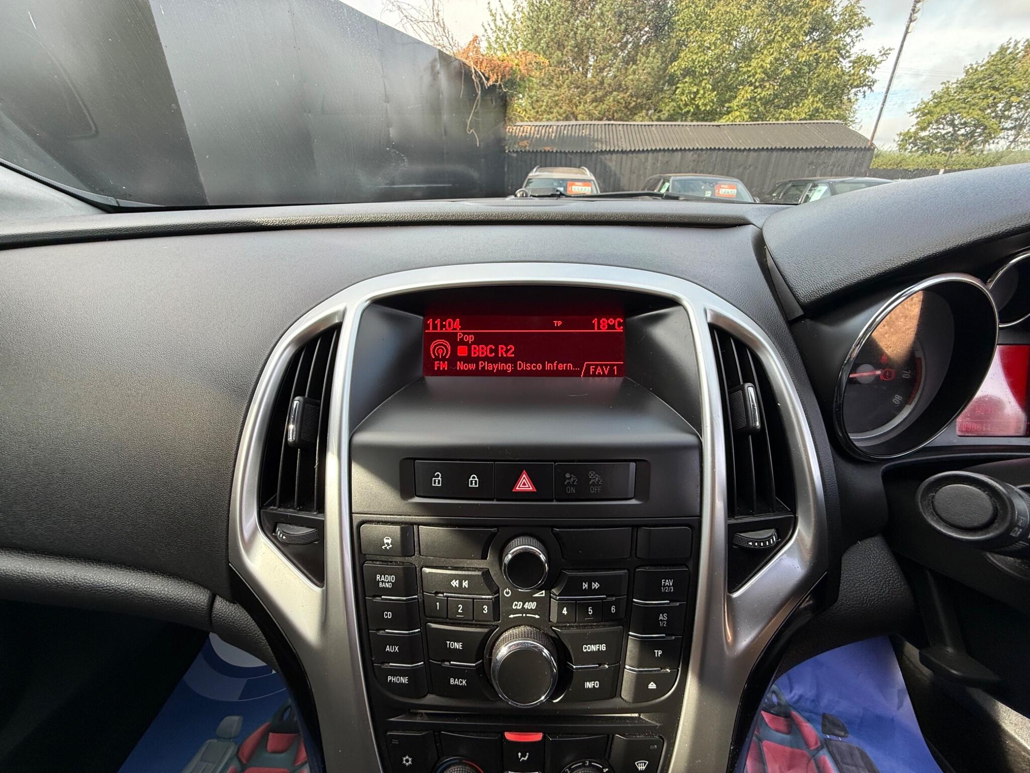 Vauxhall Astra view 33