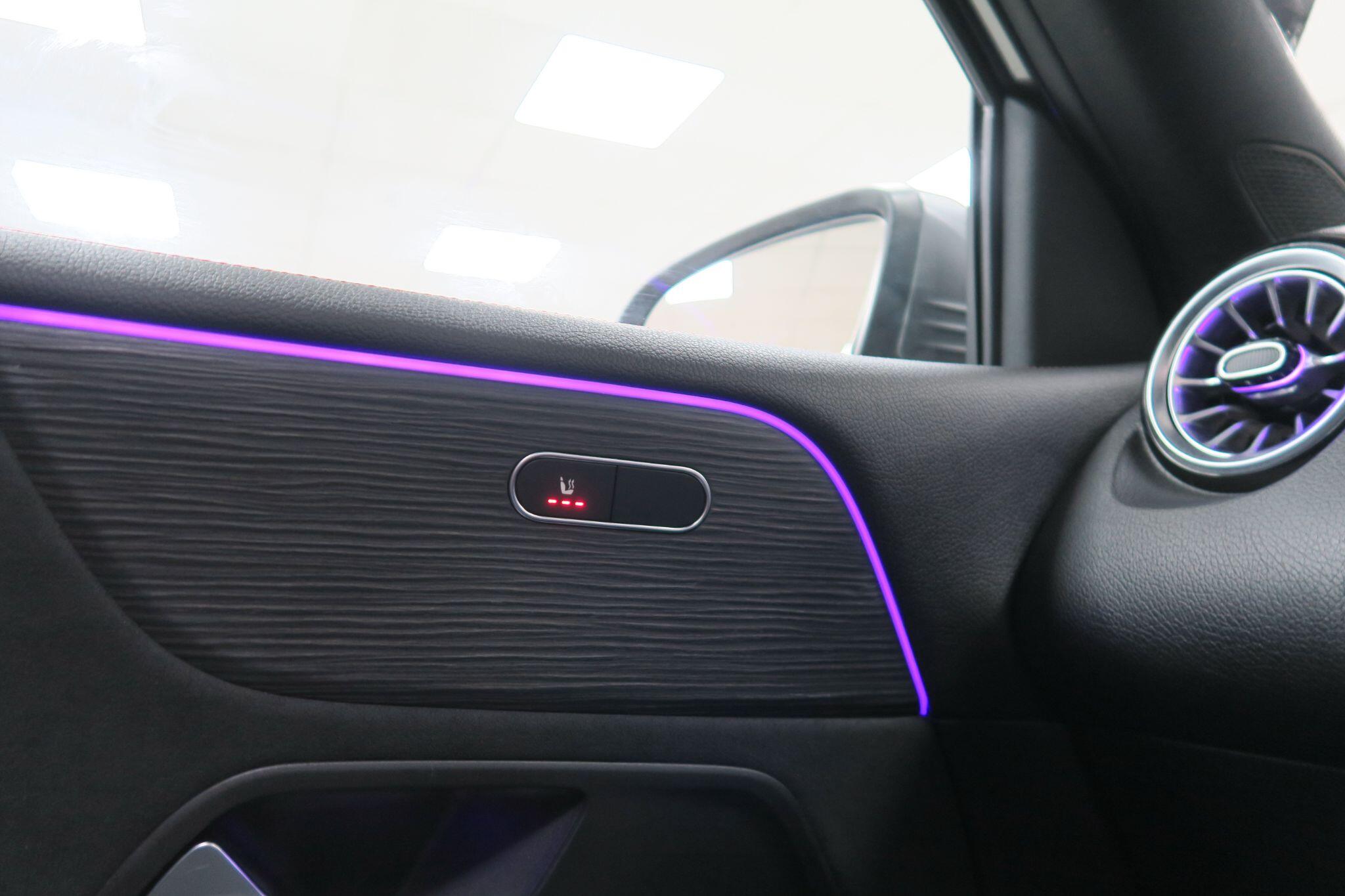 Mercedes-Benz EQB view 19