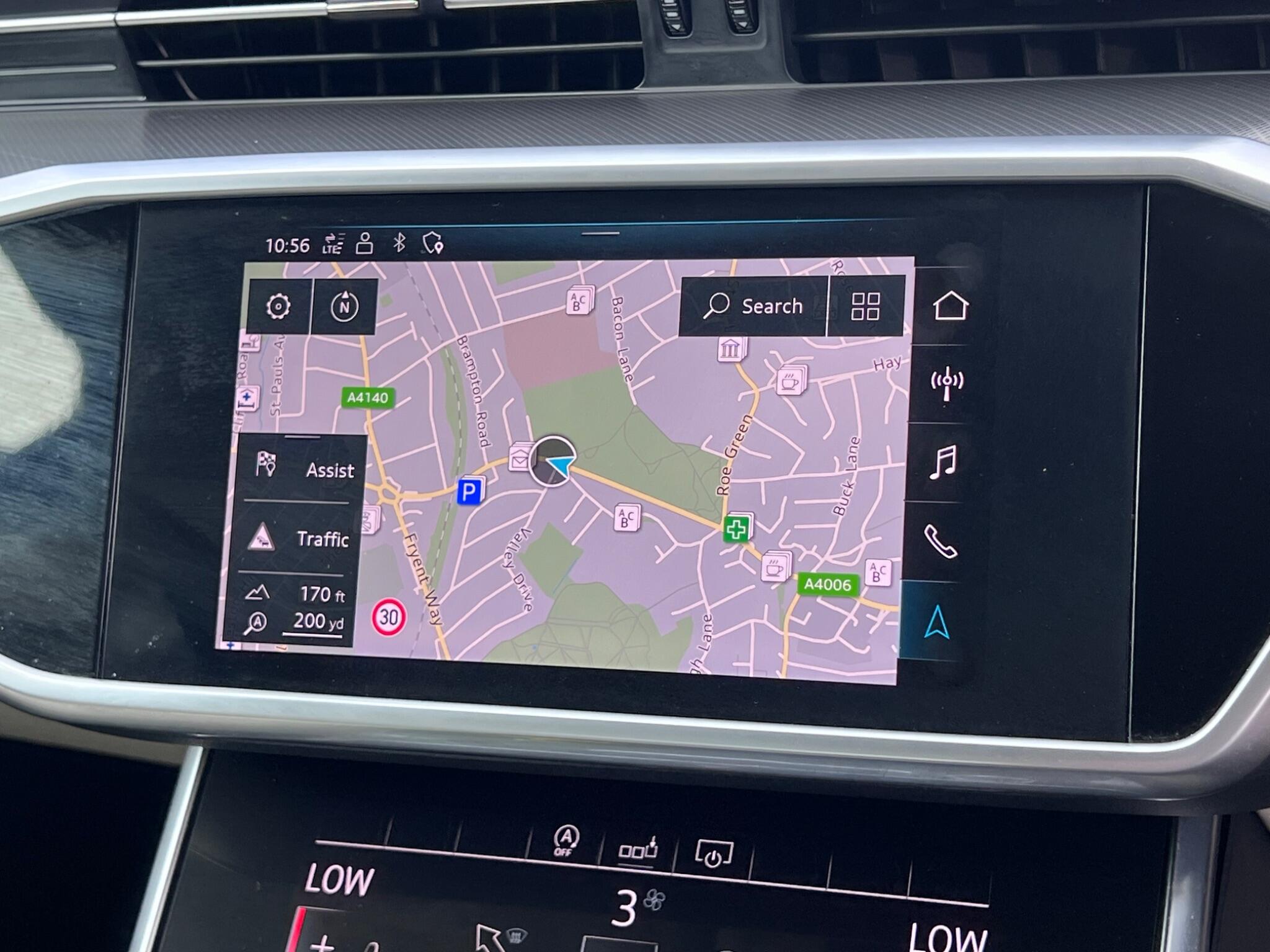 Audi A6 Saloon view 19