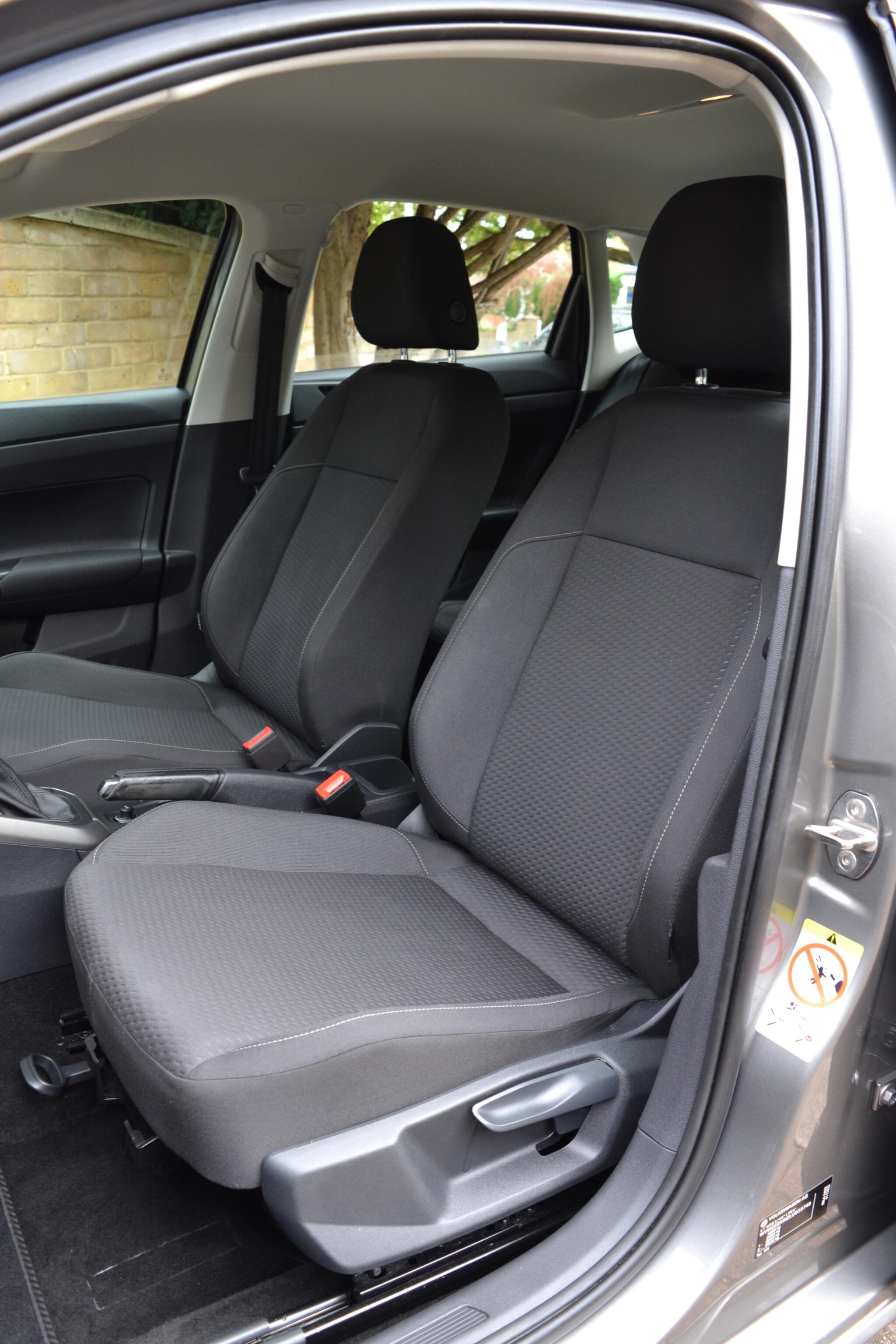 Volkswagen Polo view 22