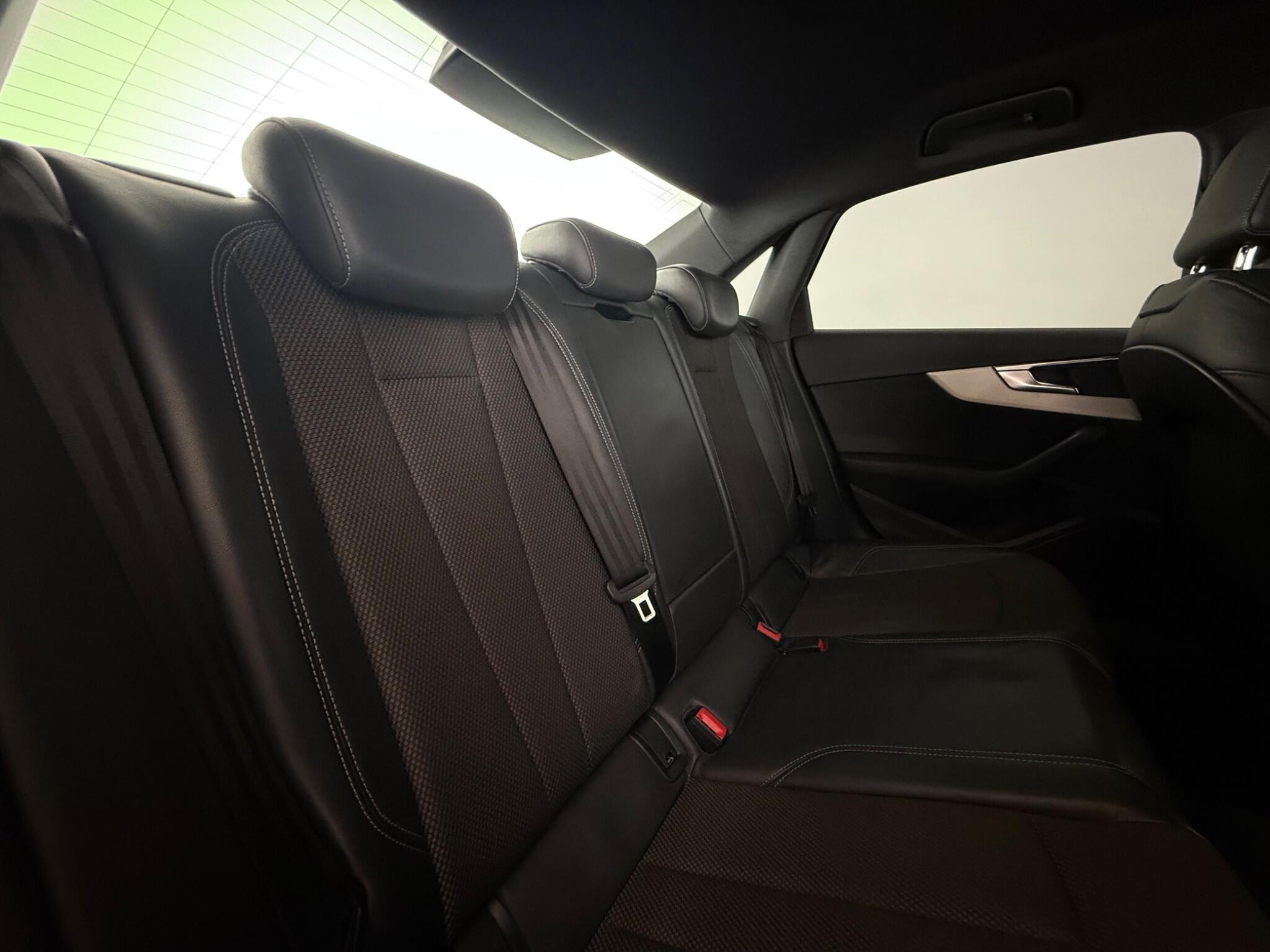Audi A4 view 31