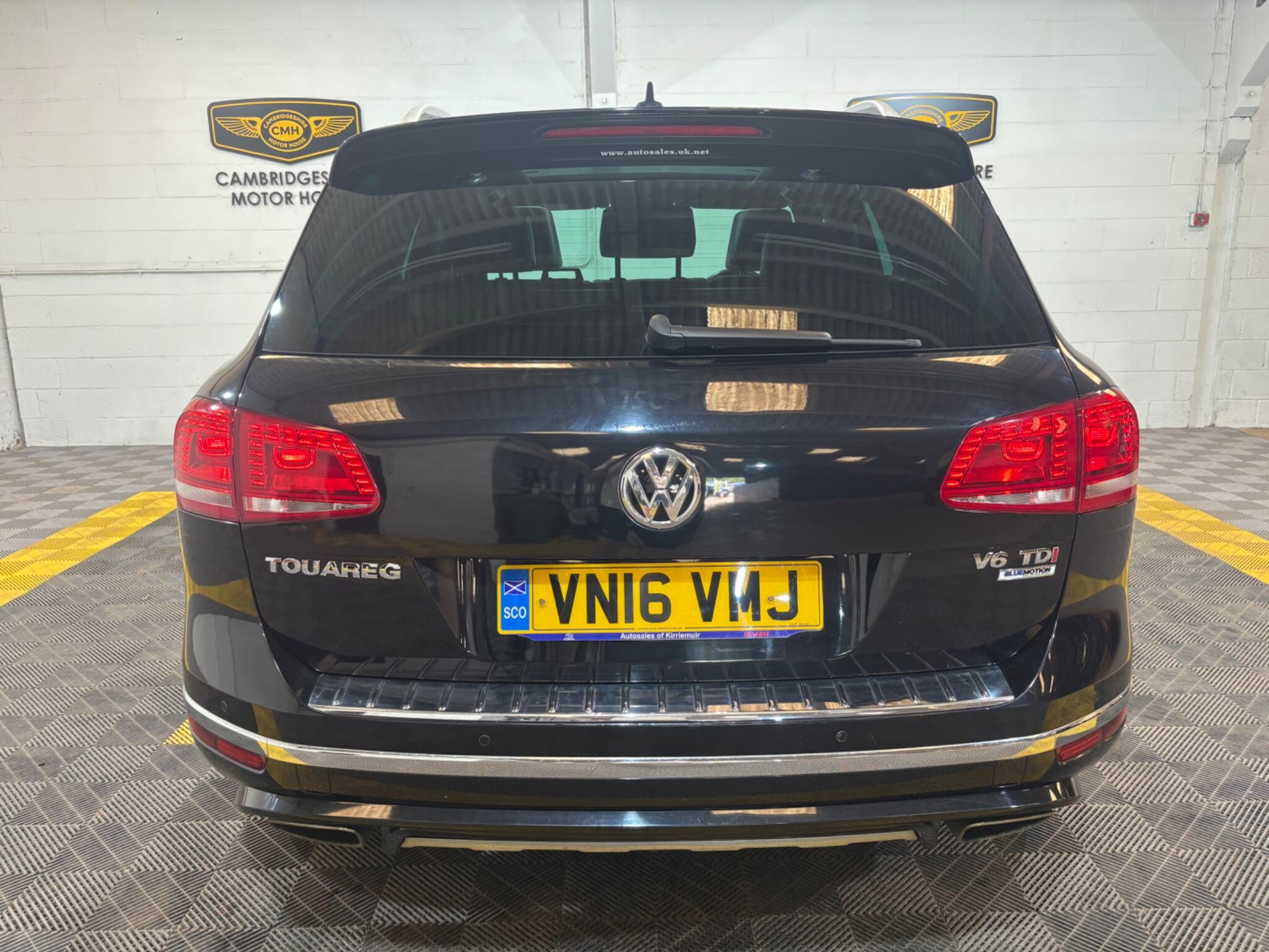 Volkswagen Touareg view 75