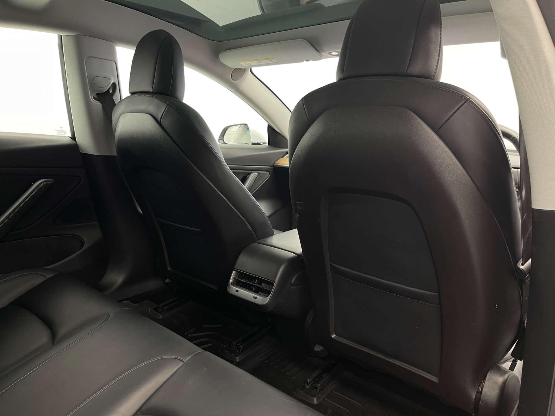 Tesla Model 3 view 14