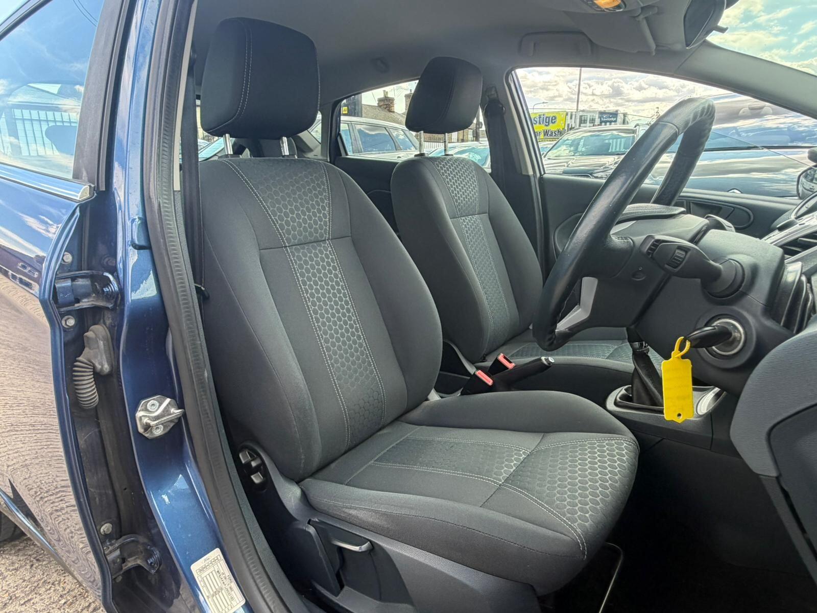 Ford Fiesta view 10