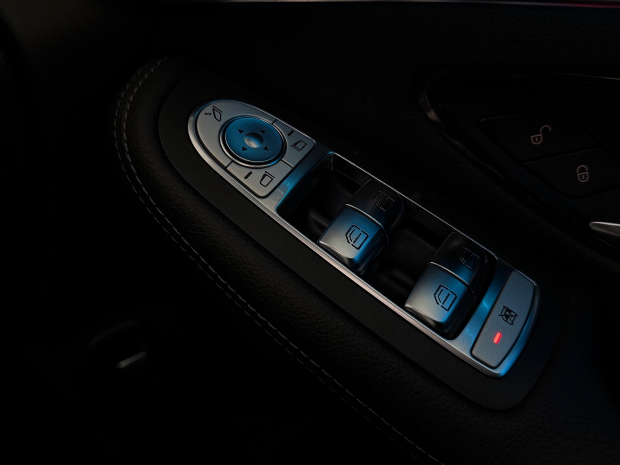 Mercedes-Benz GLC view 21