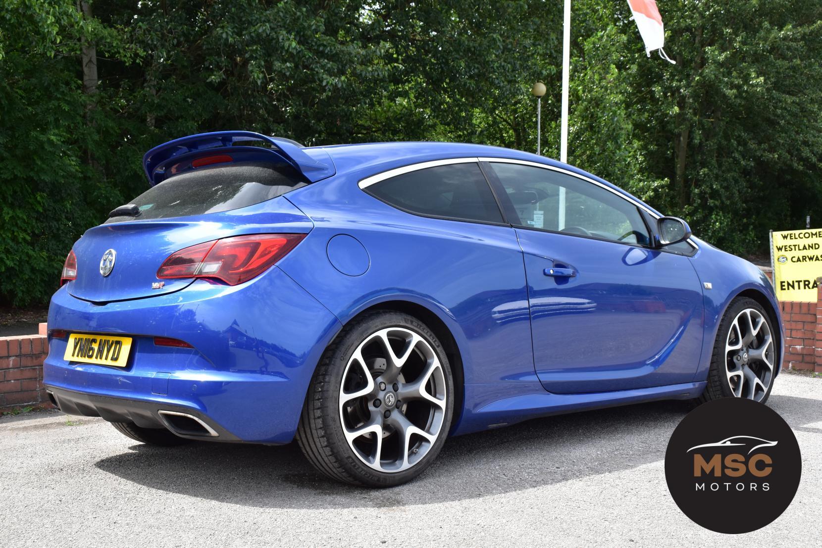 Vauxhall Astra GTC view 21