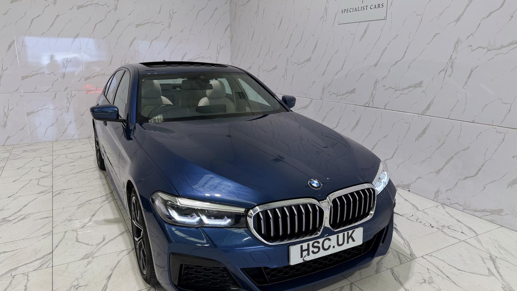 BMW 5 Series view 35