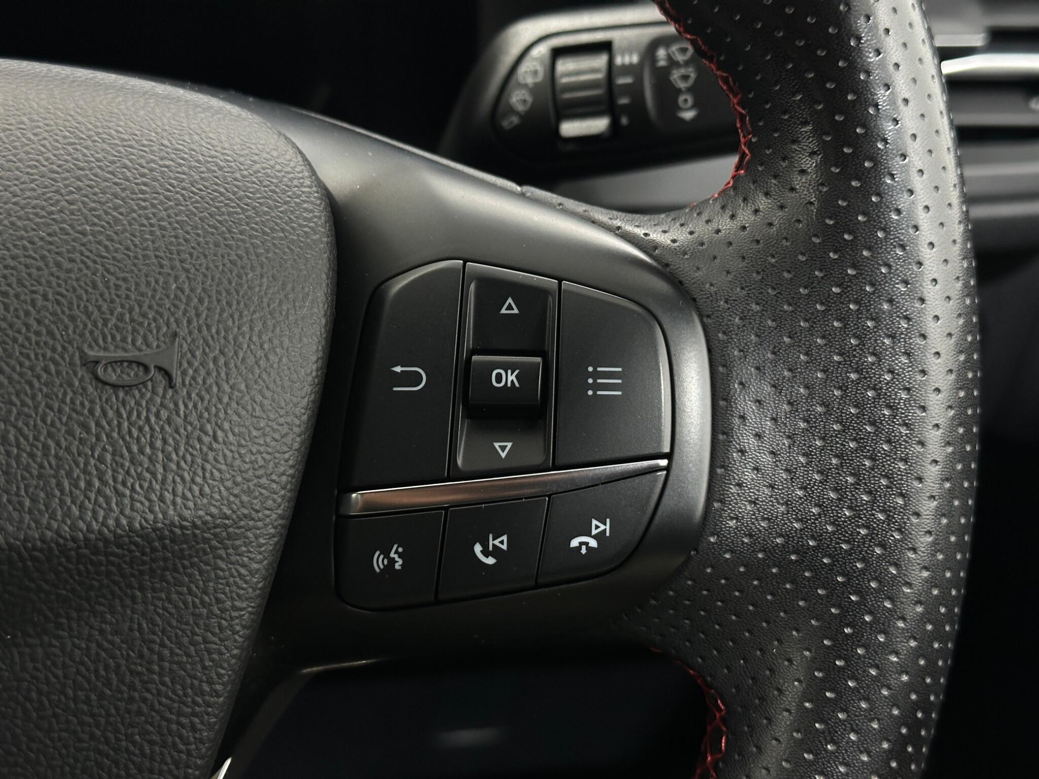 Ford Kuga view 16