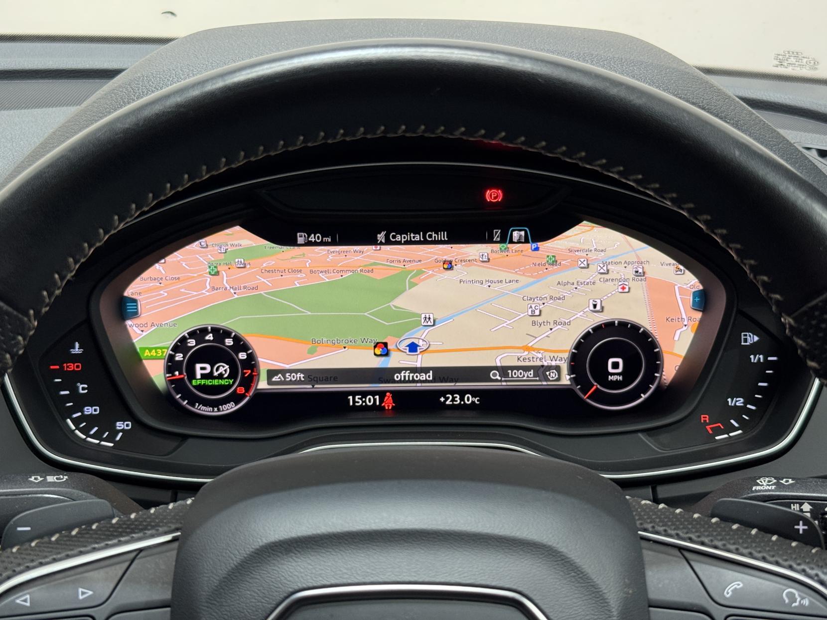 Audi Q5 view 45