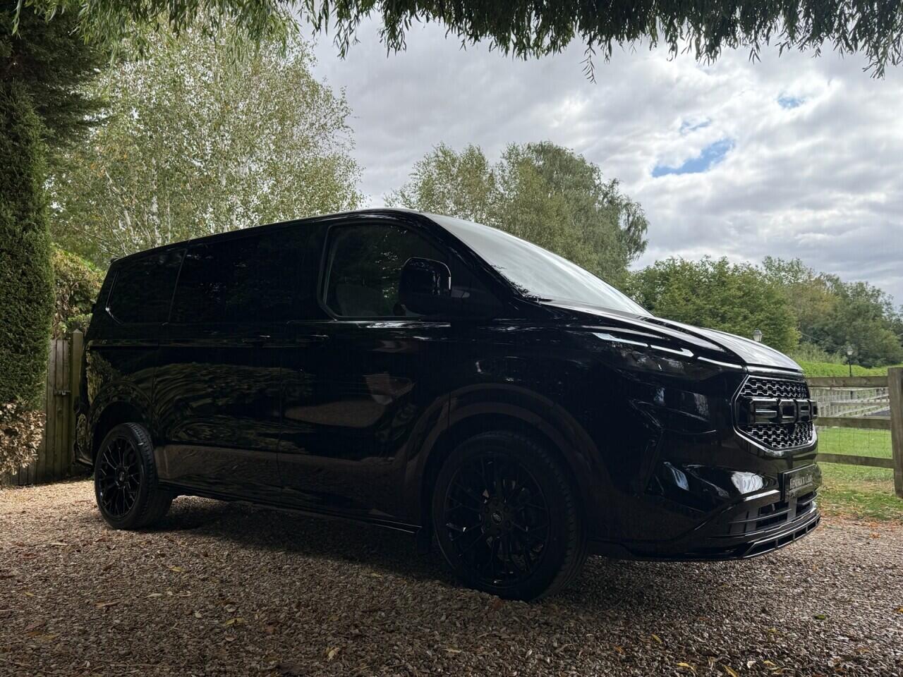 Ford Transit Custom view 32