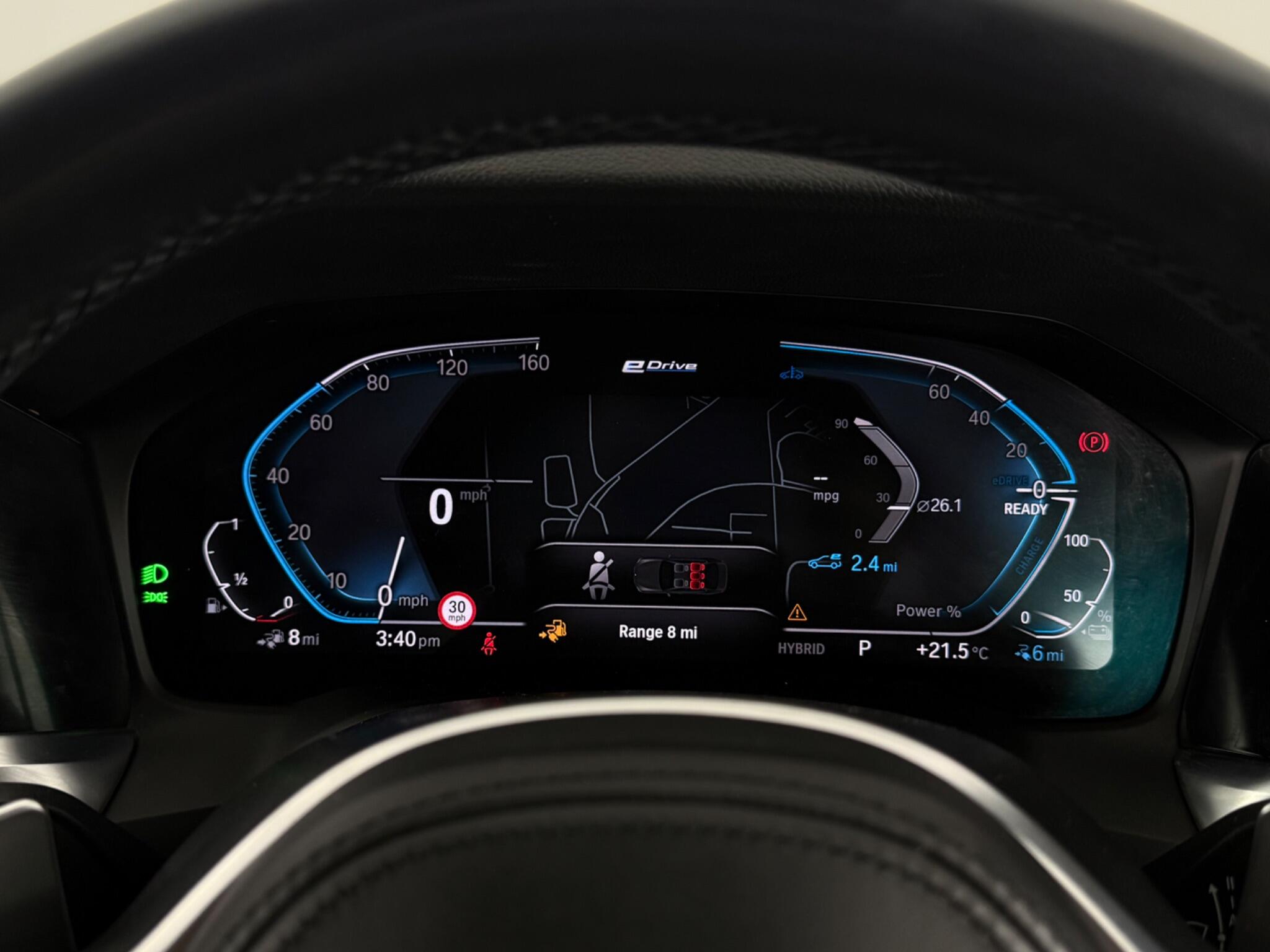BMW 3 Series view 18