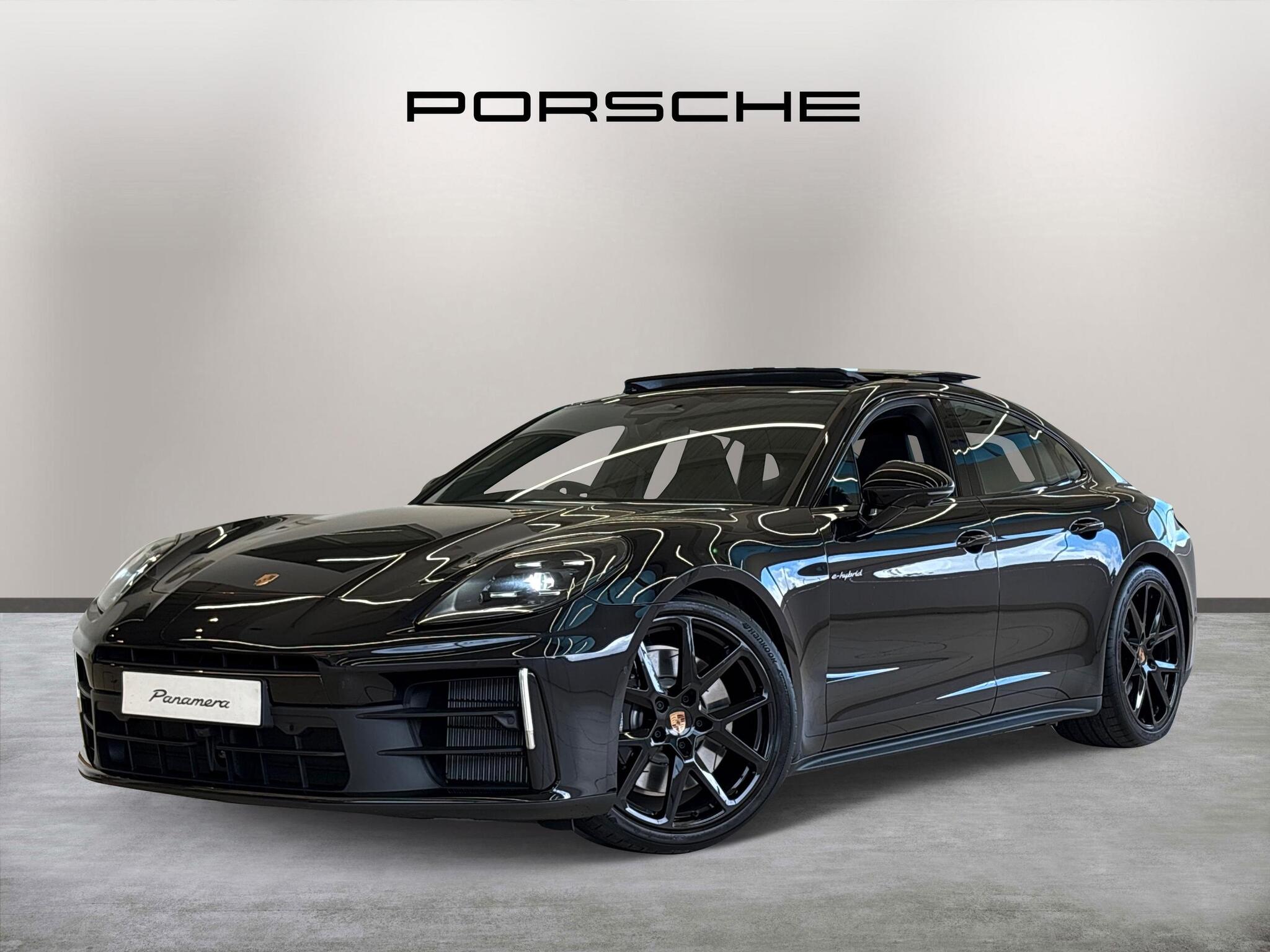 Porsche Panamera view 3