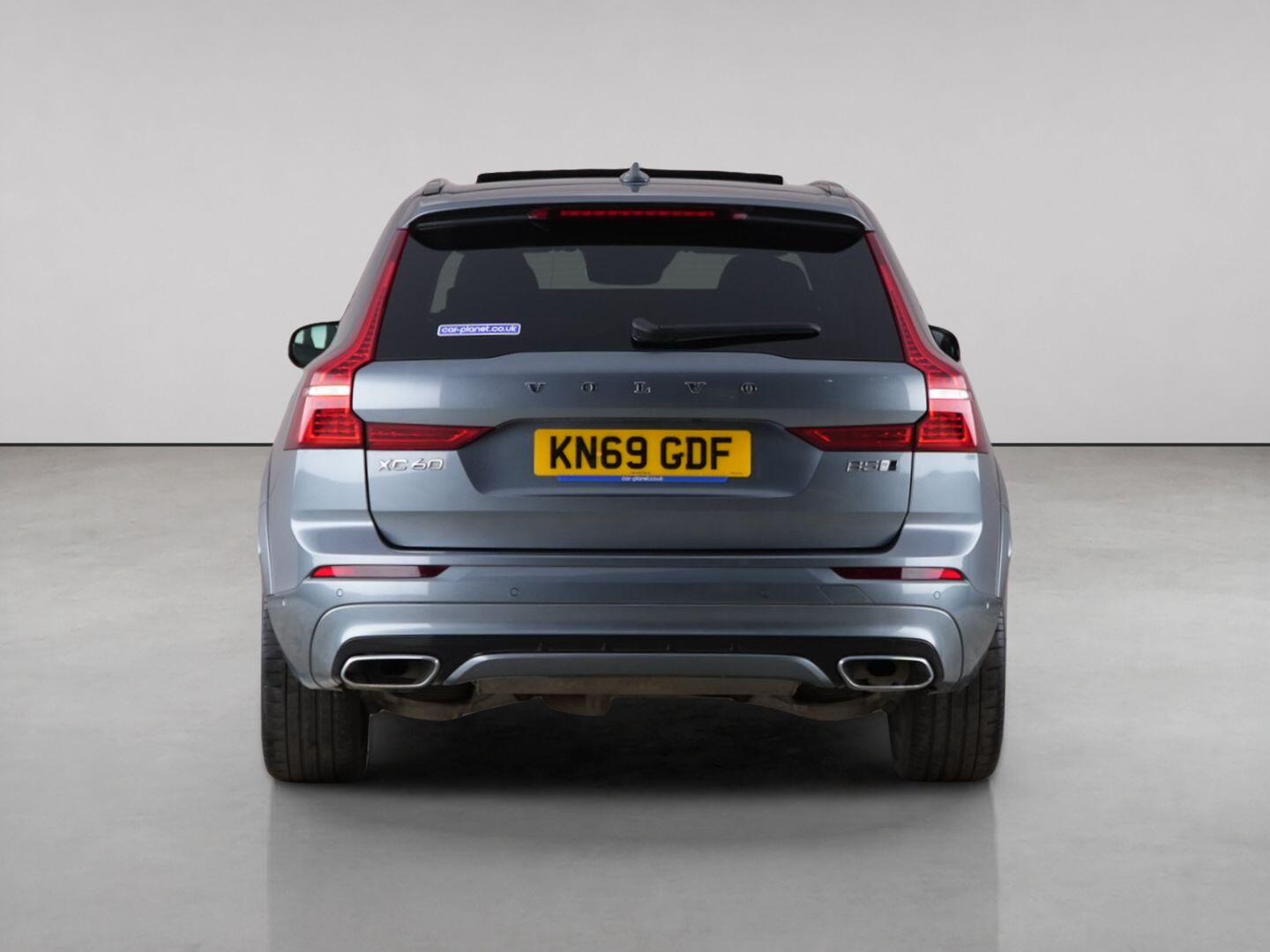 Volvo XC60 view 7