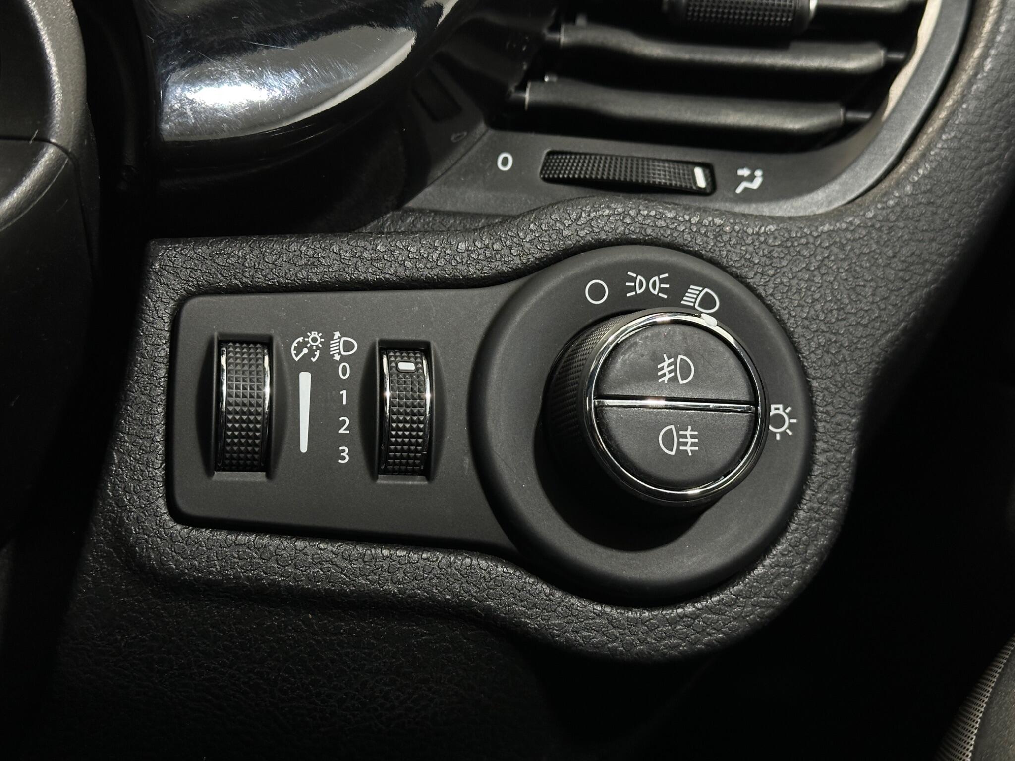 Fiat 500x view 18