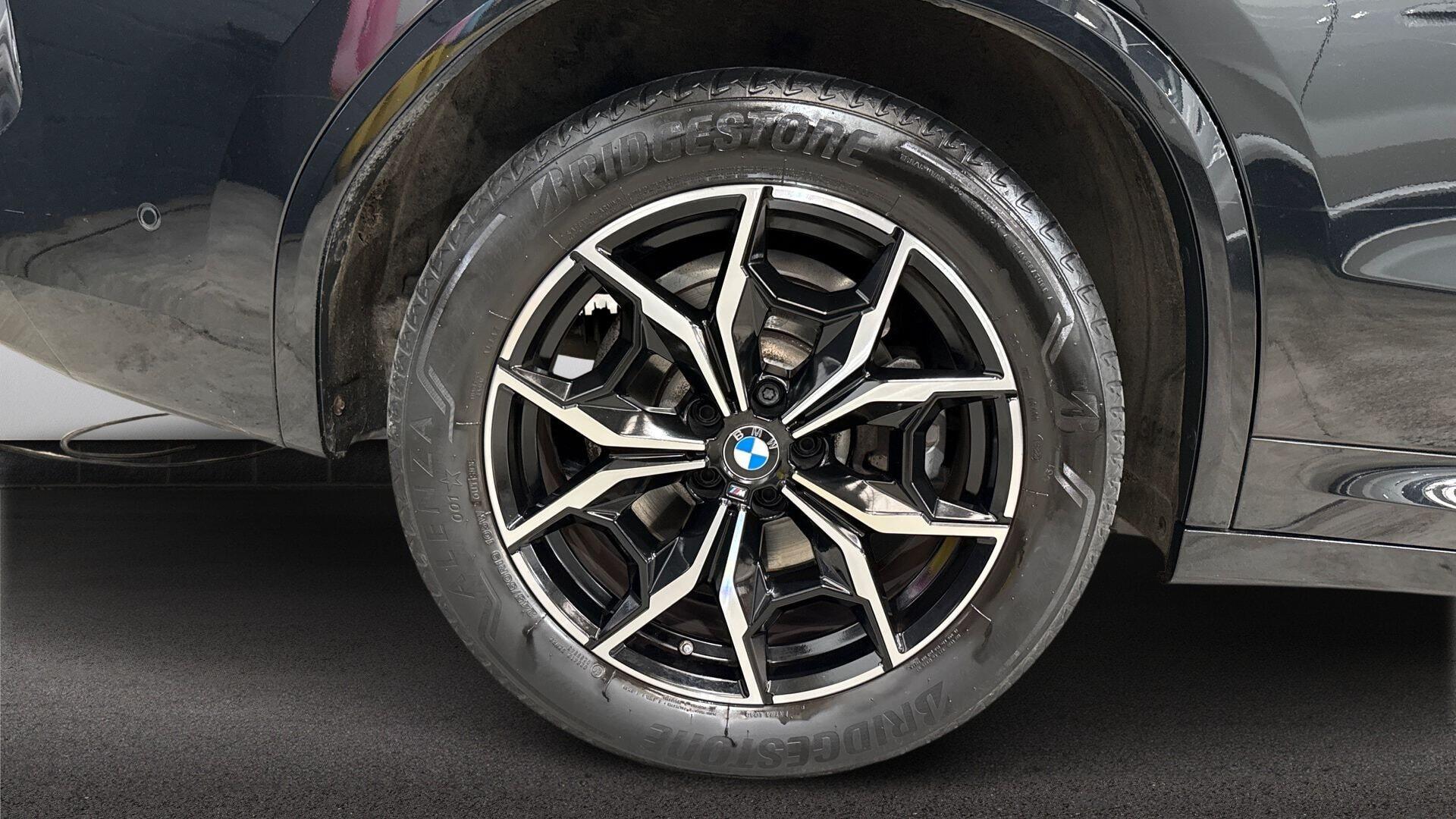 BMW X3 view 14