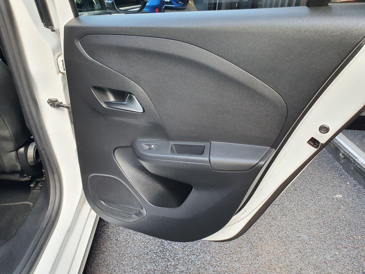 Vauxhall Corsa view 17