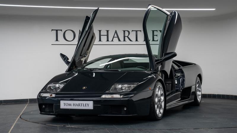 Lamborghini Diablo view 5