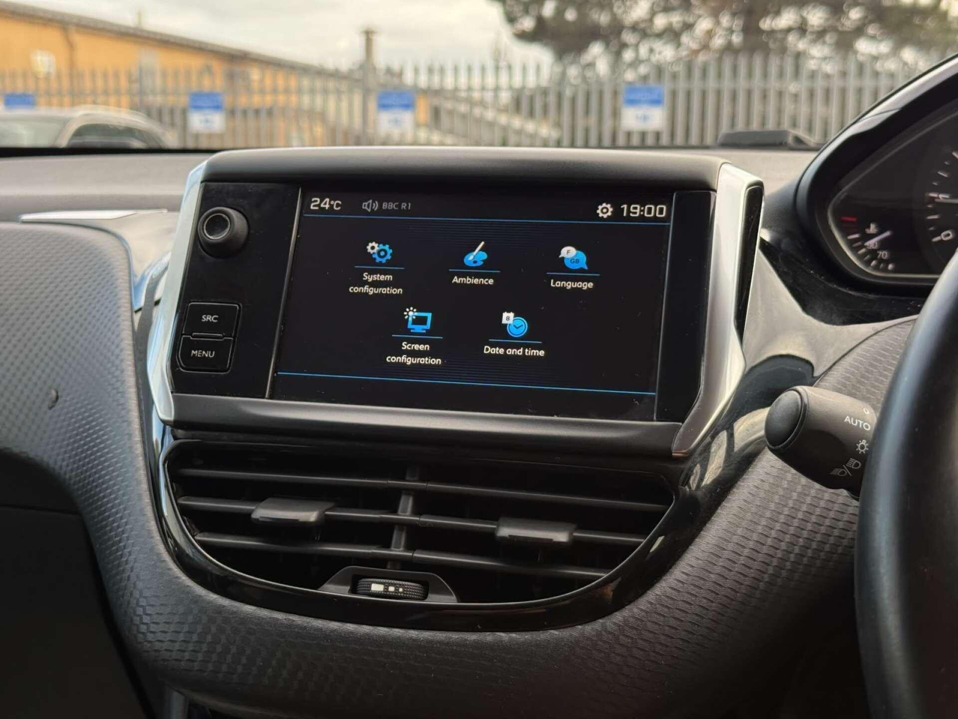 Peugeot 2008 view 60
