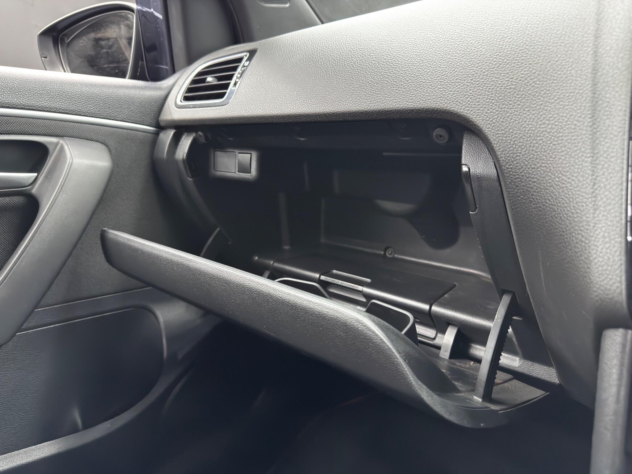 Volkswagen Polo view 34