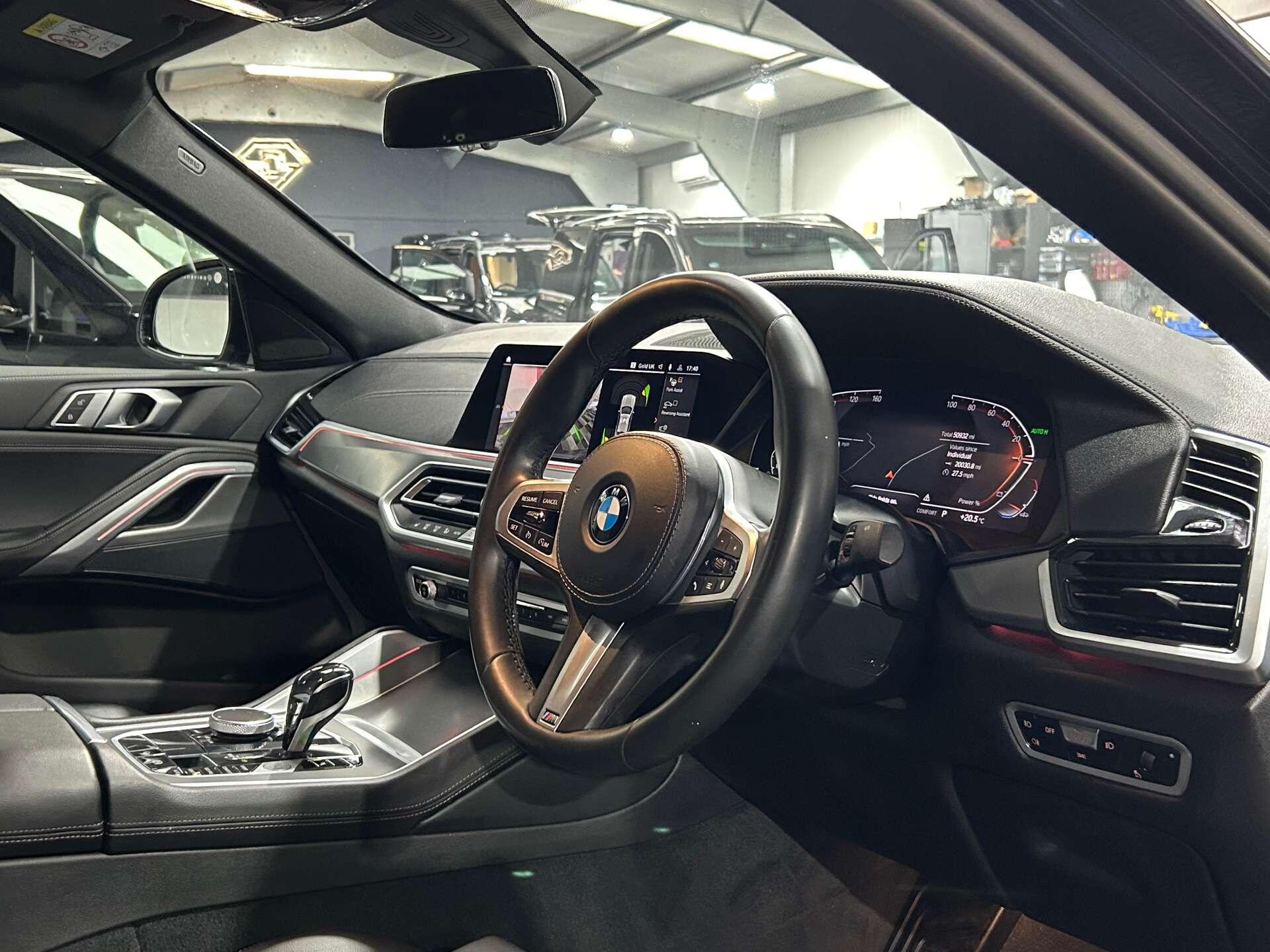 BMW X6 view 38